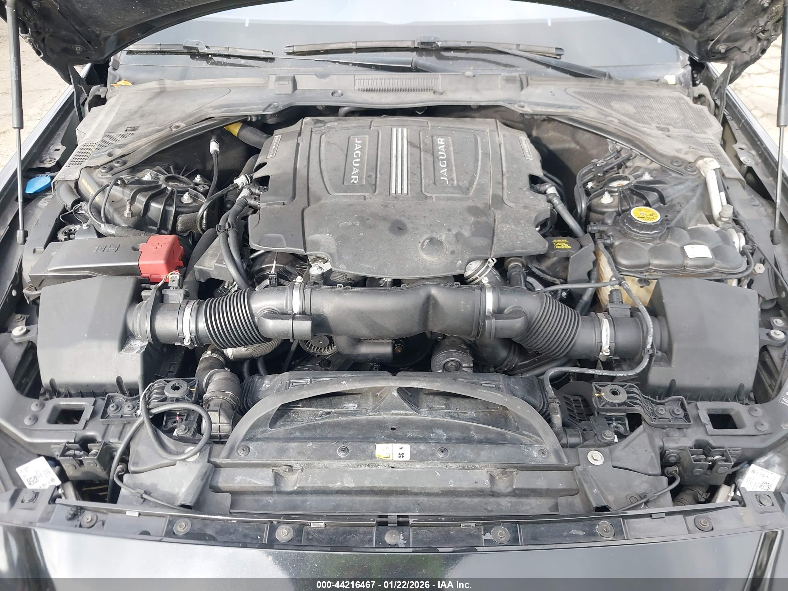 JAGUAR XE image 10
