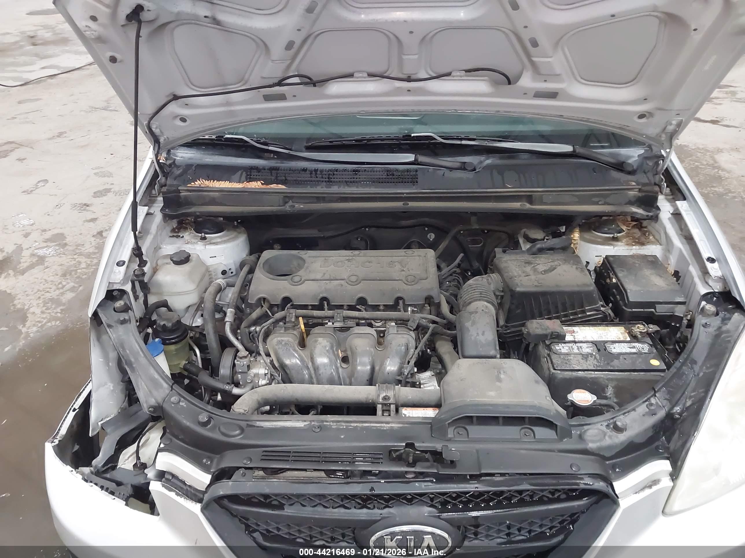 KIA RONDO image 10