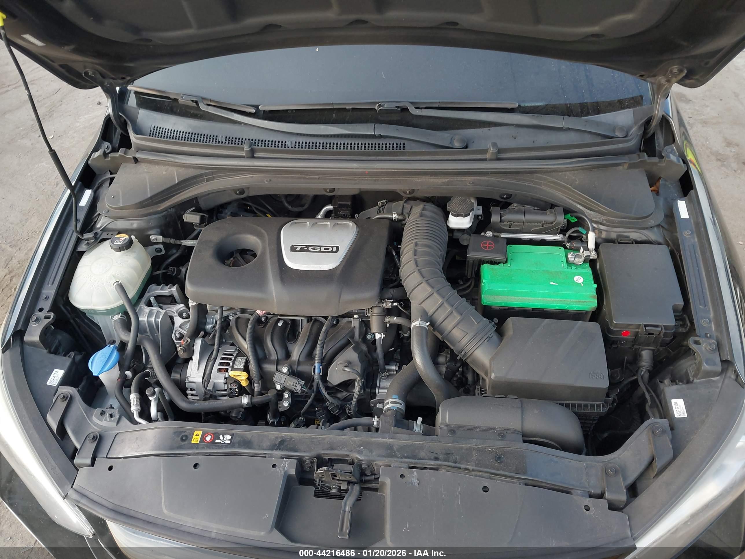 HYUNDAI ELANTRA image 10