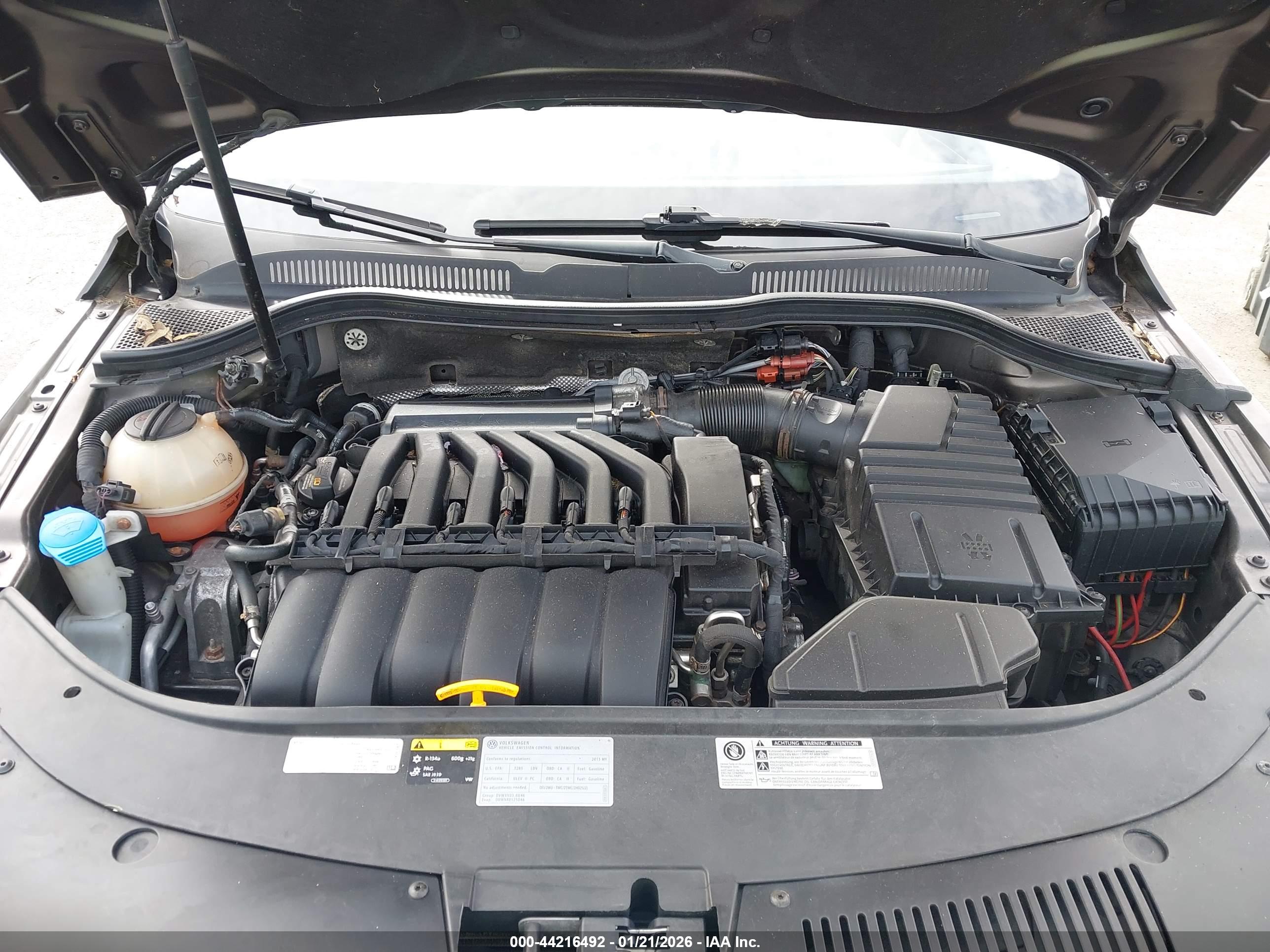 VOLKSWAGEN CC image 10