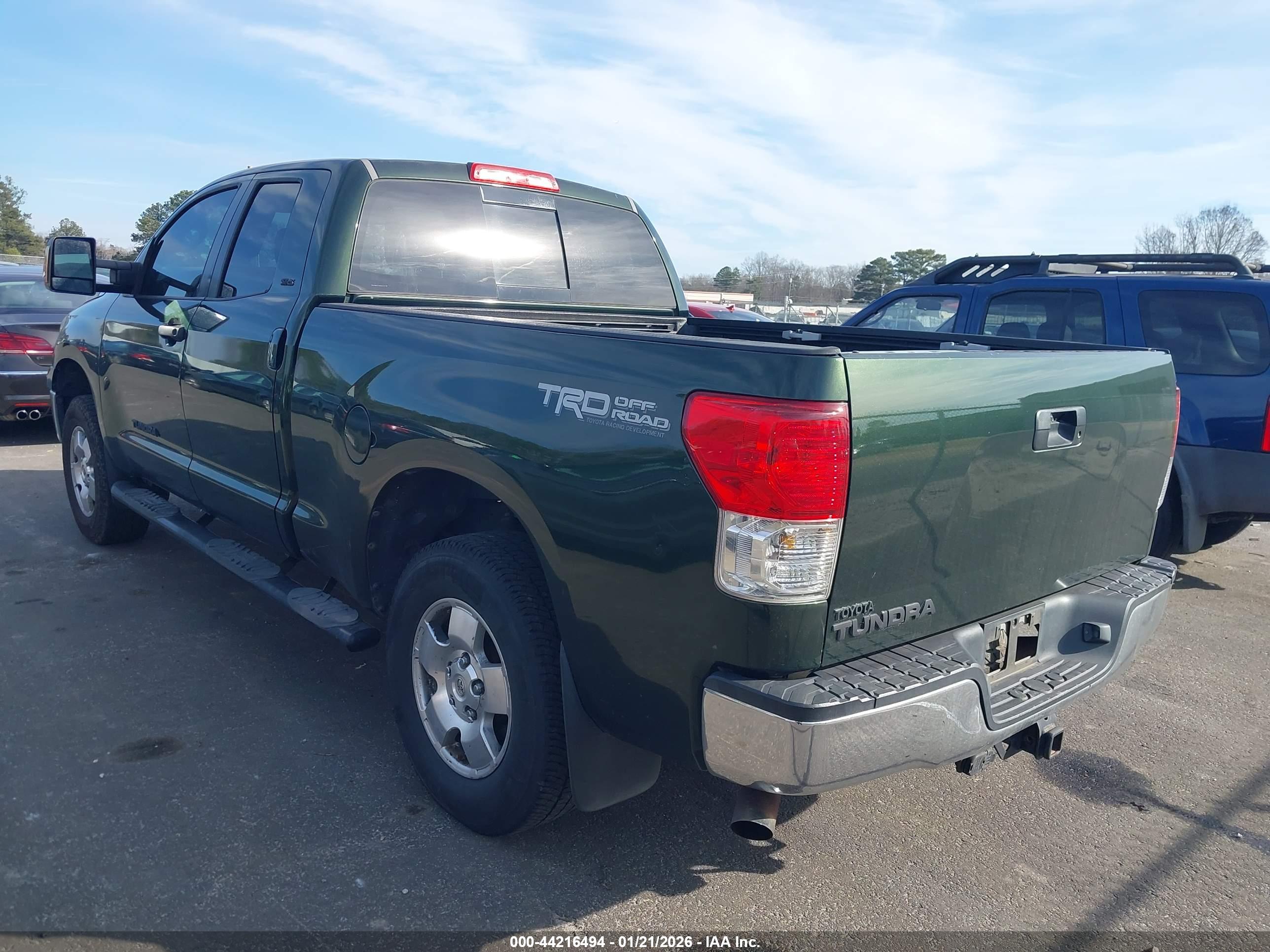 TOYOTA TUNDRA image 3