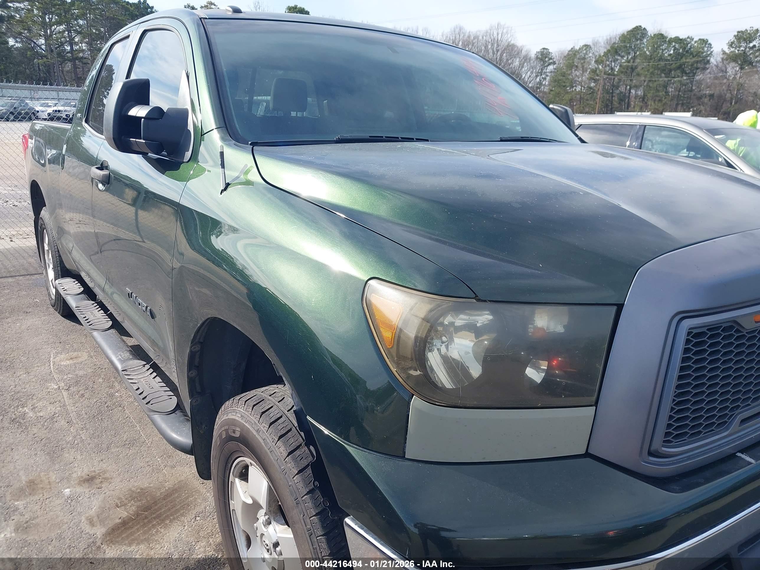 TOYOTA TUNDRA image 6