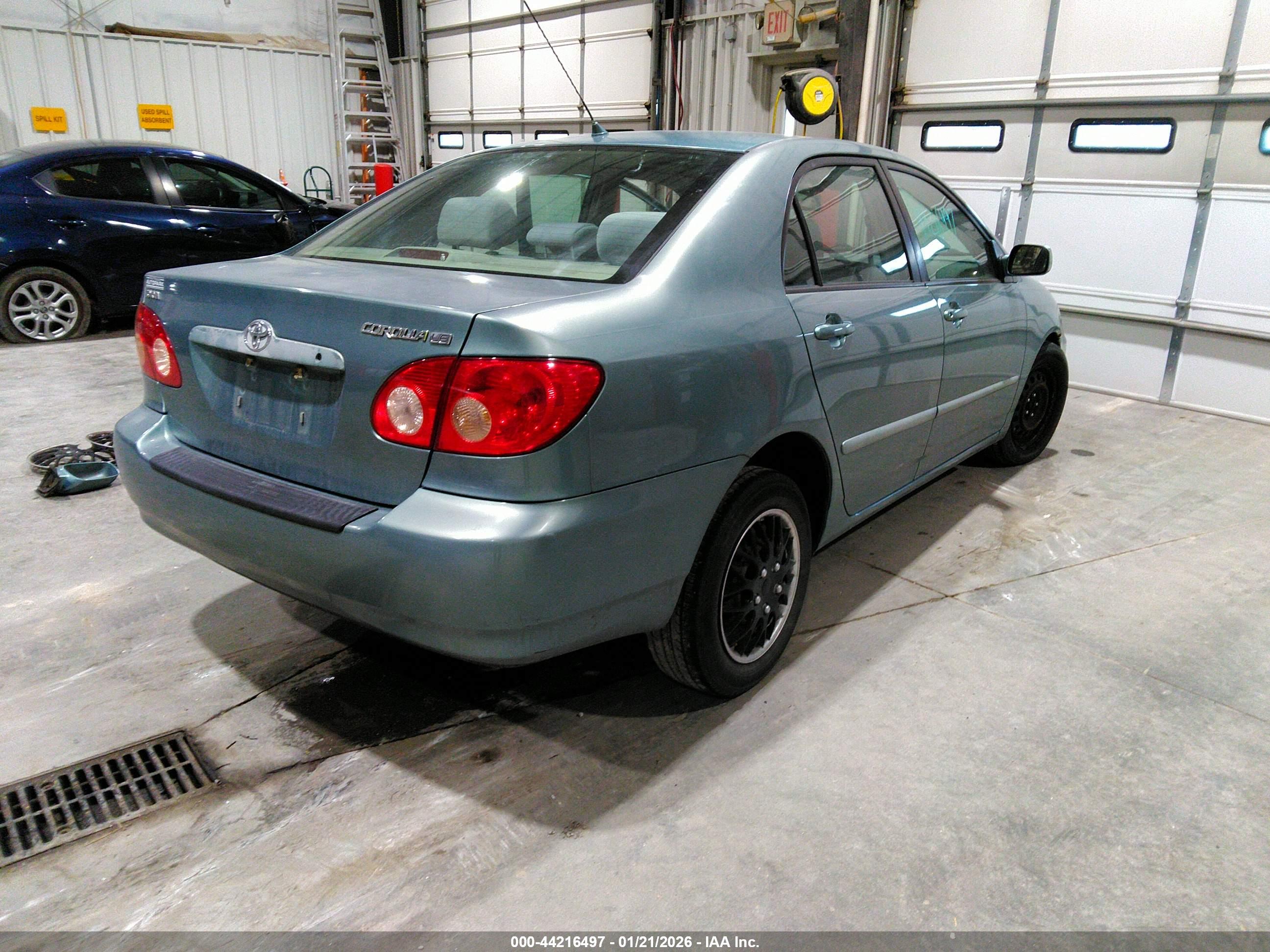 TOYOTA COROLLA image 4