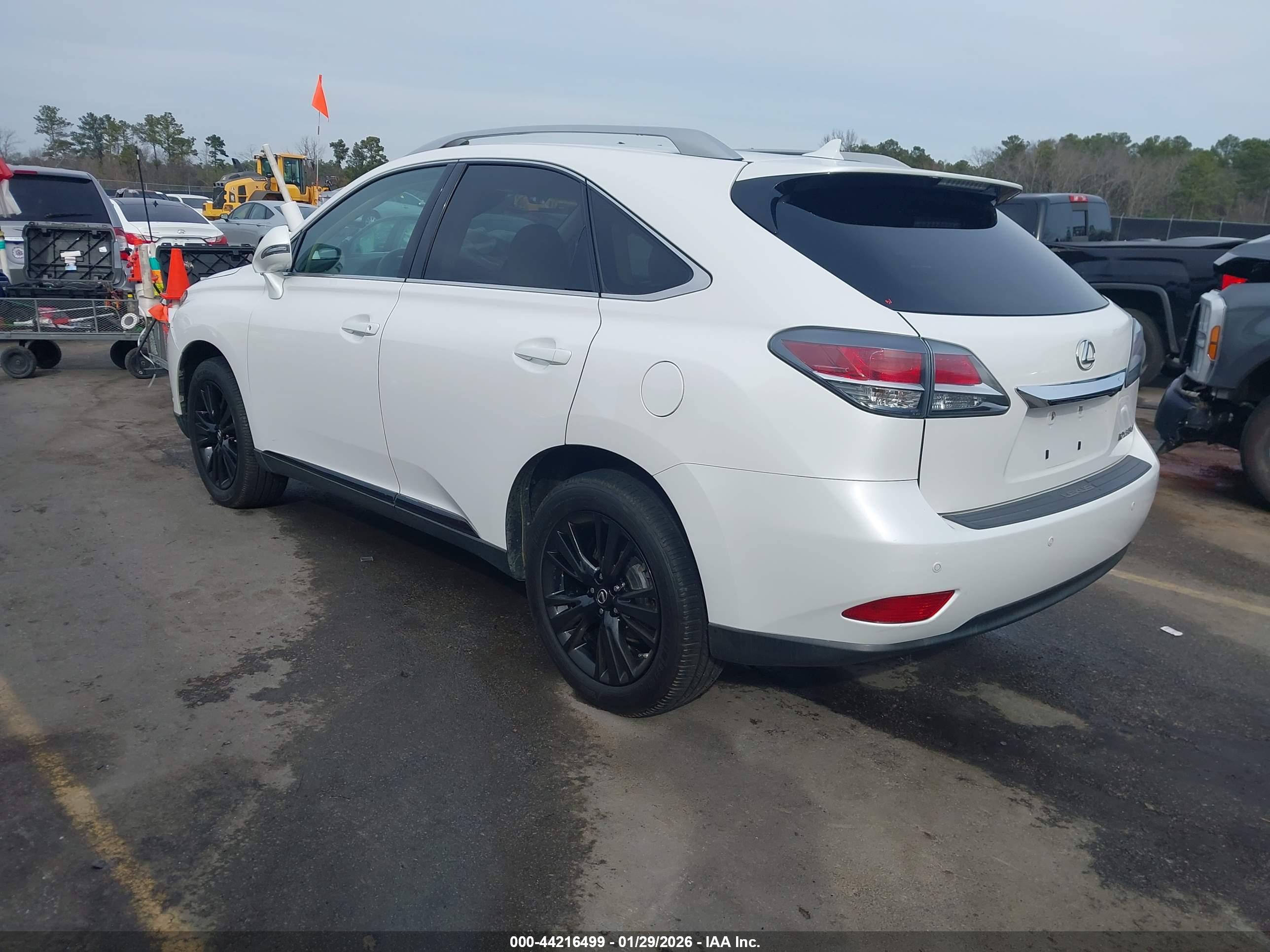 LEXUS RX image 3