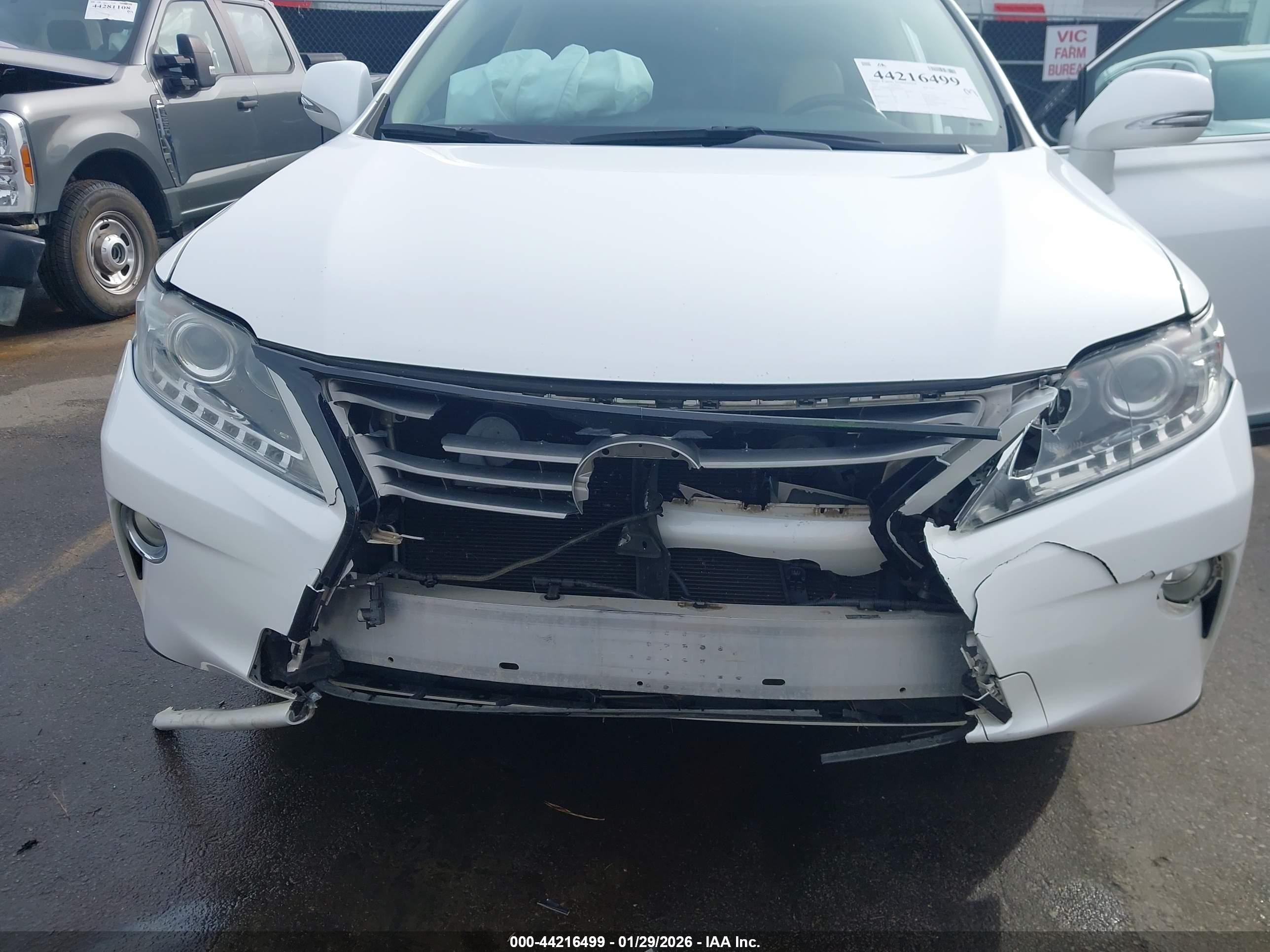 LEXUS RX image 6