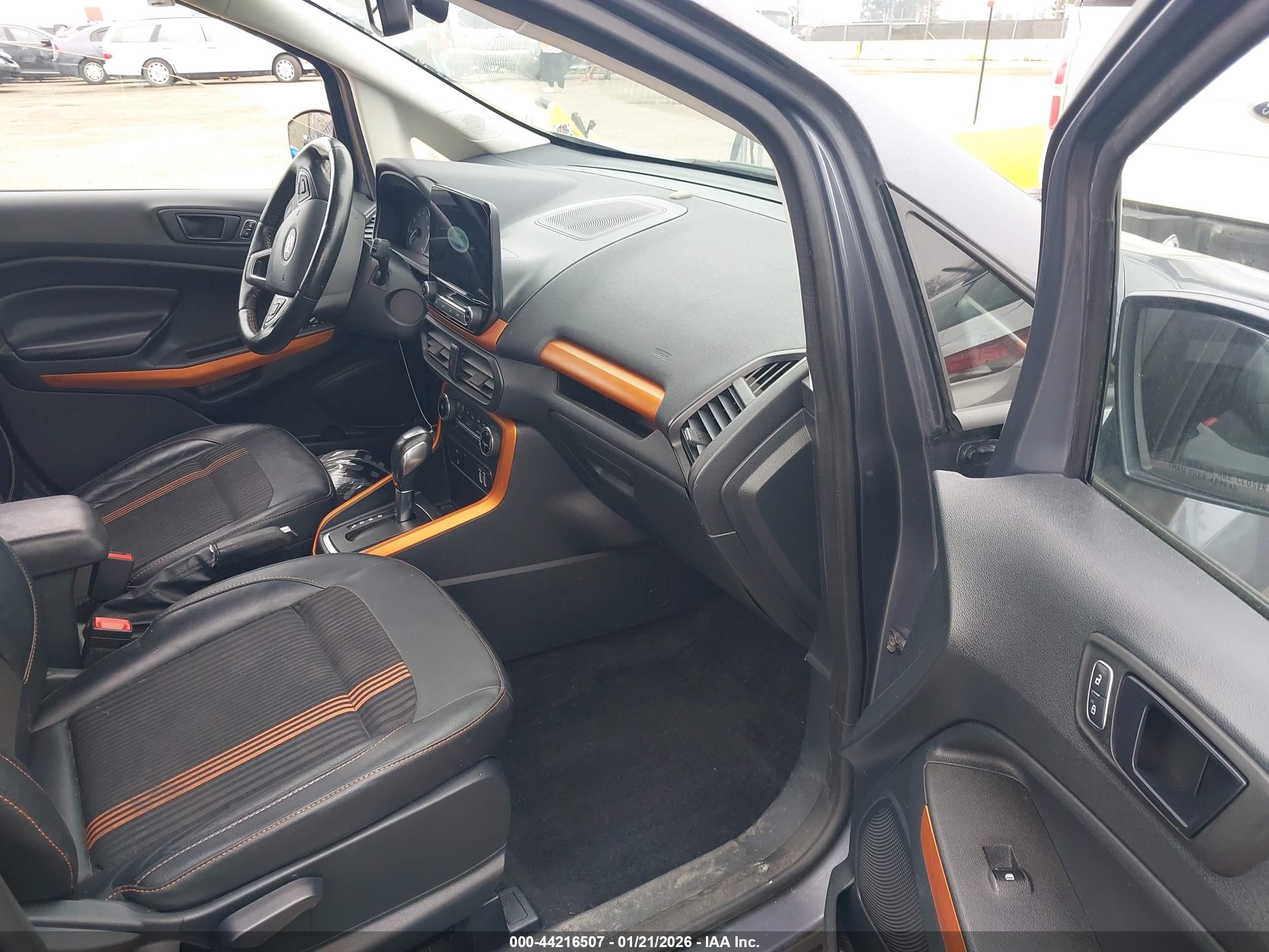 FORD ECOSPORT image 5
