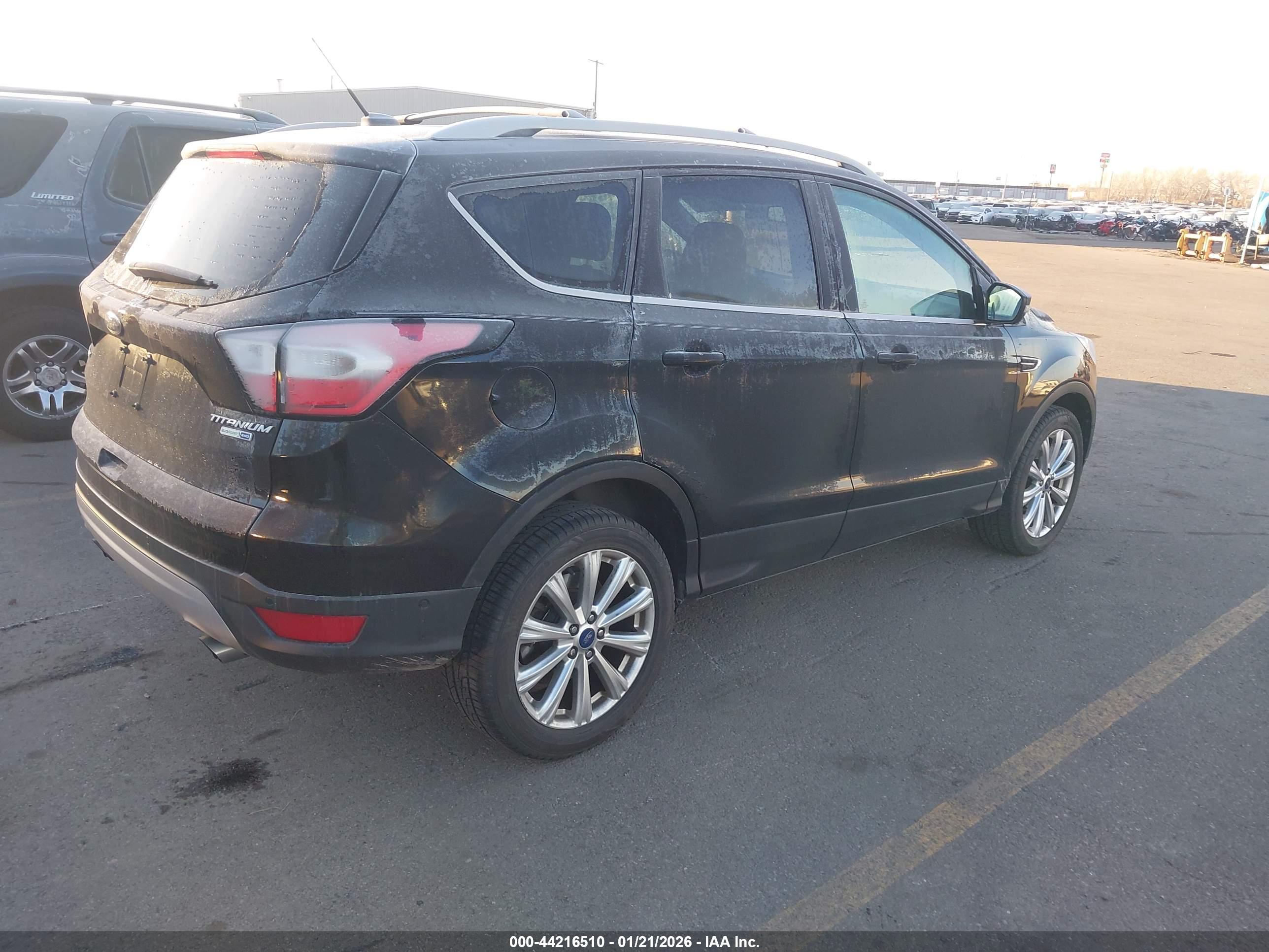 FORD ESCAPE image 4