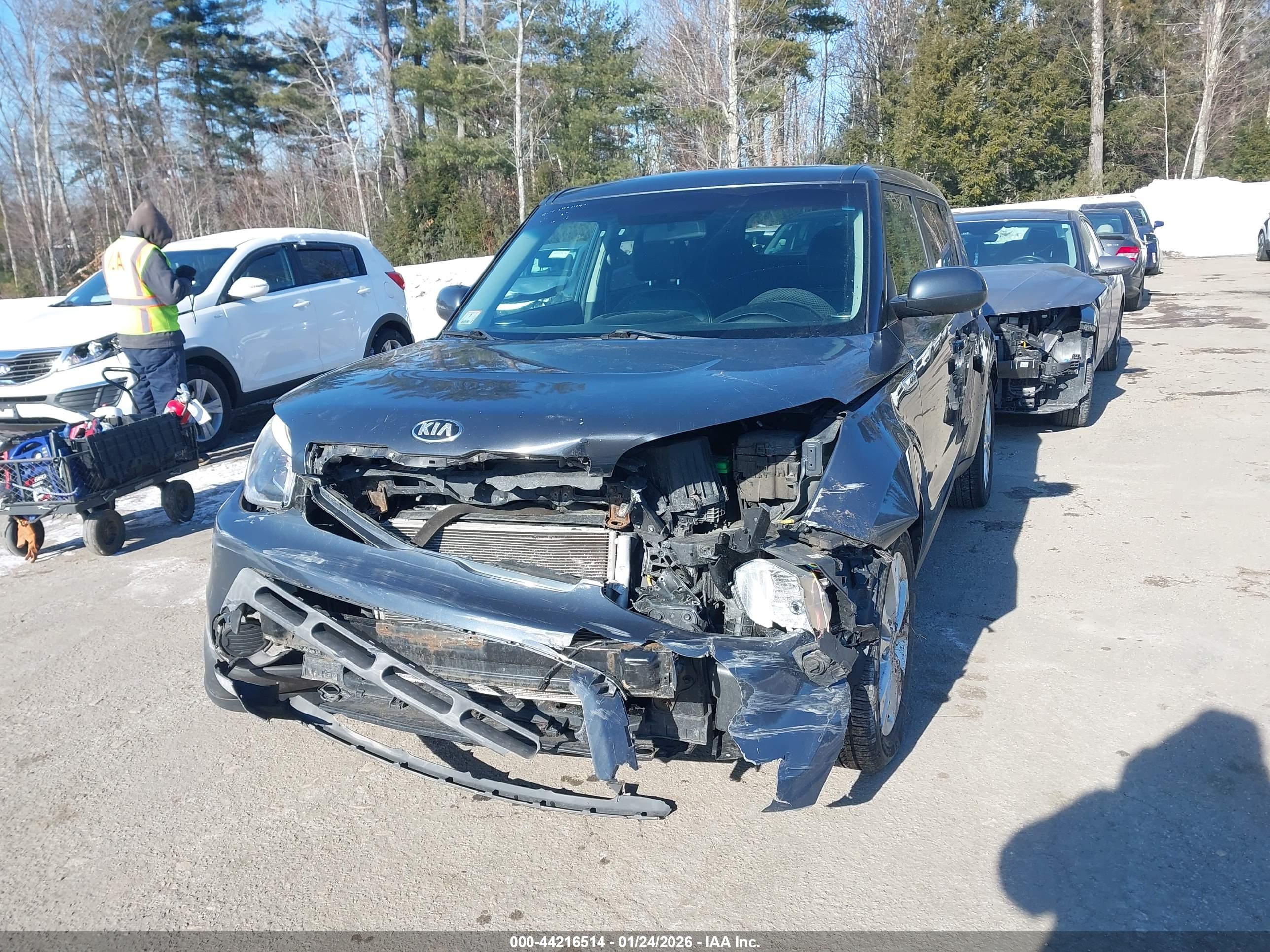 KIA SOUL image 6