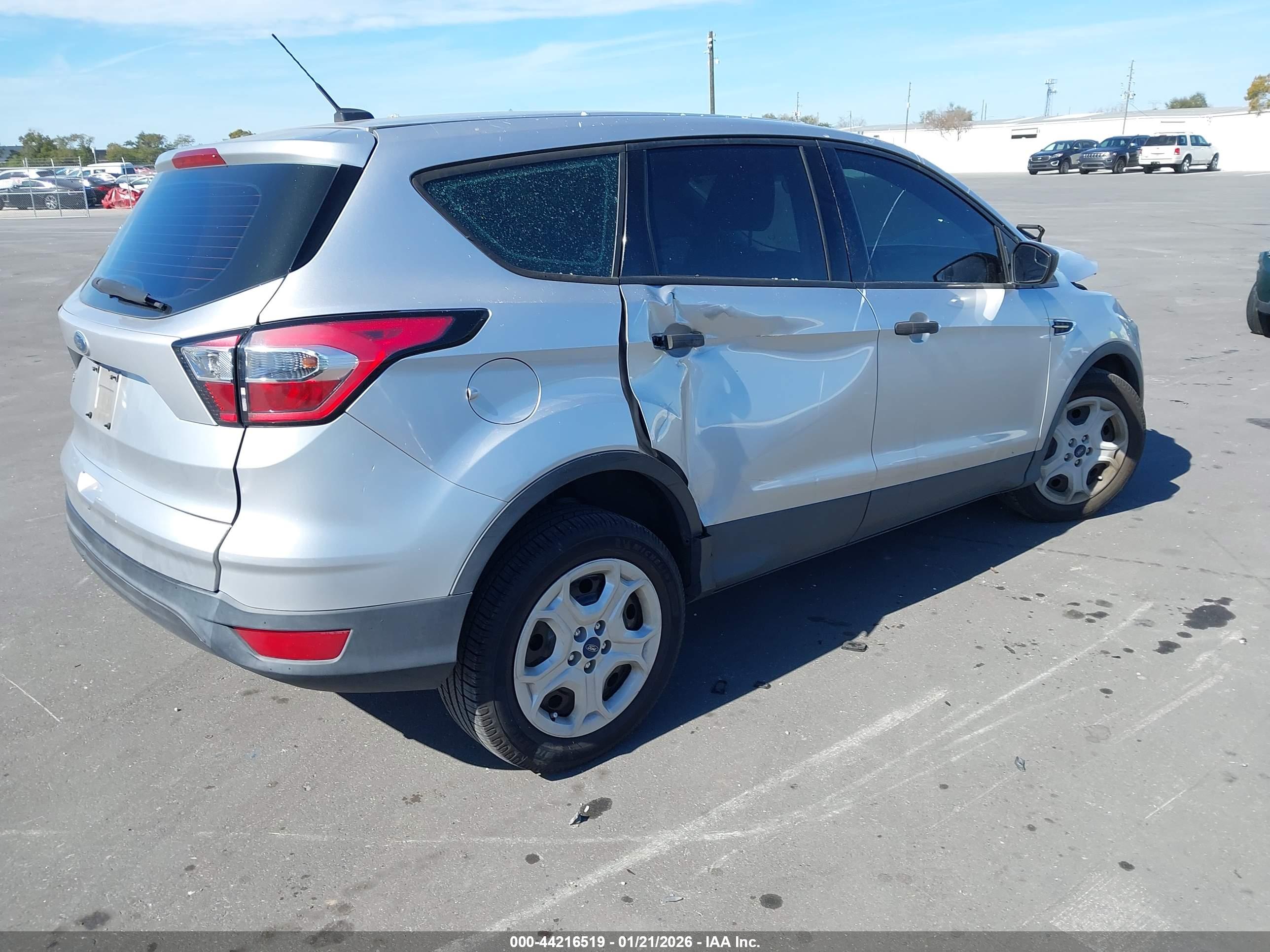 FORD ESCAPE image 4