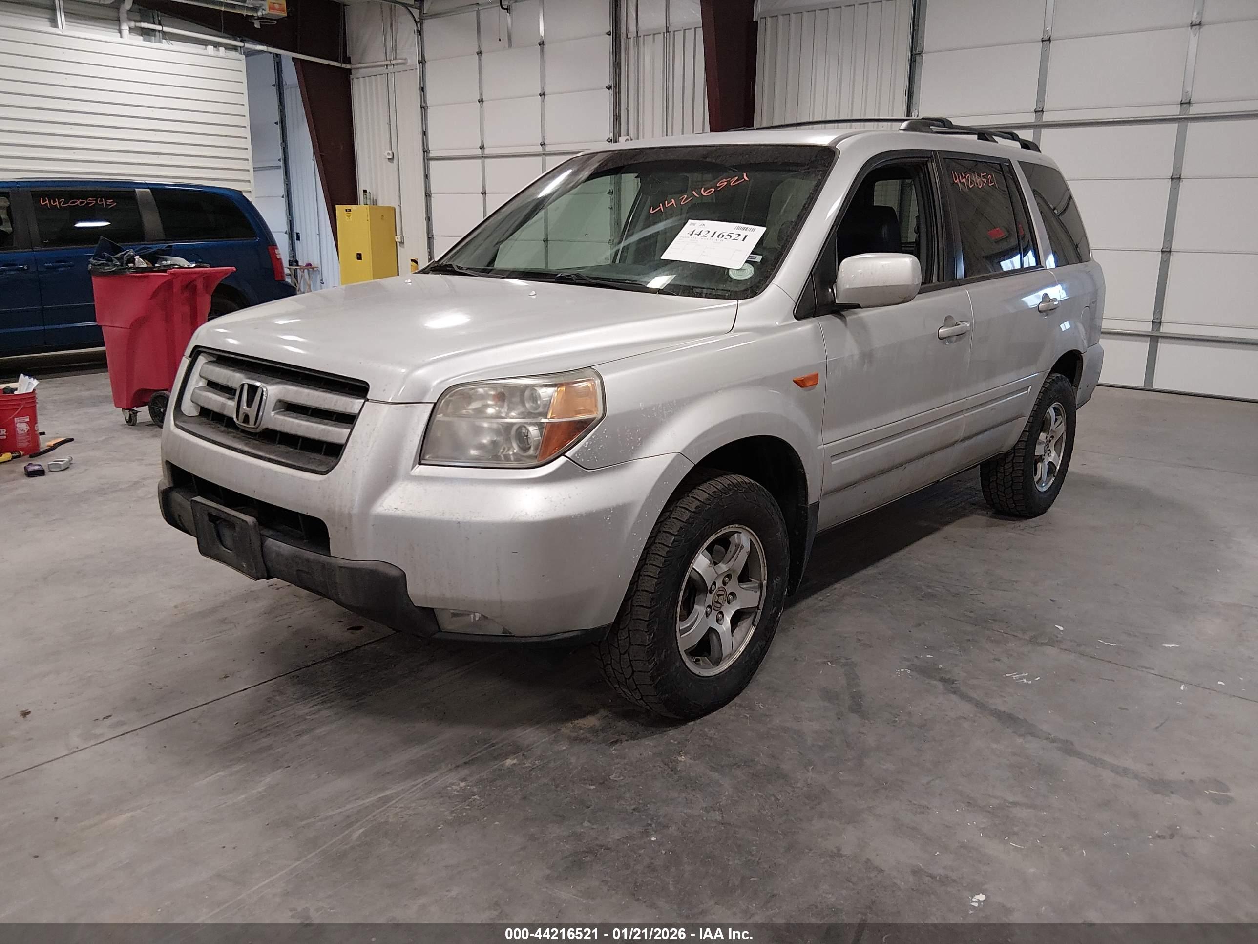 HONDA PILOT image 2