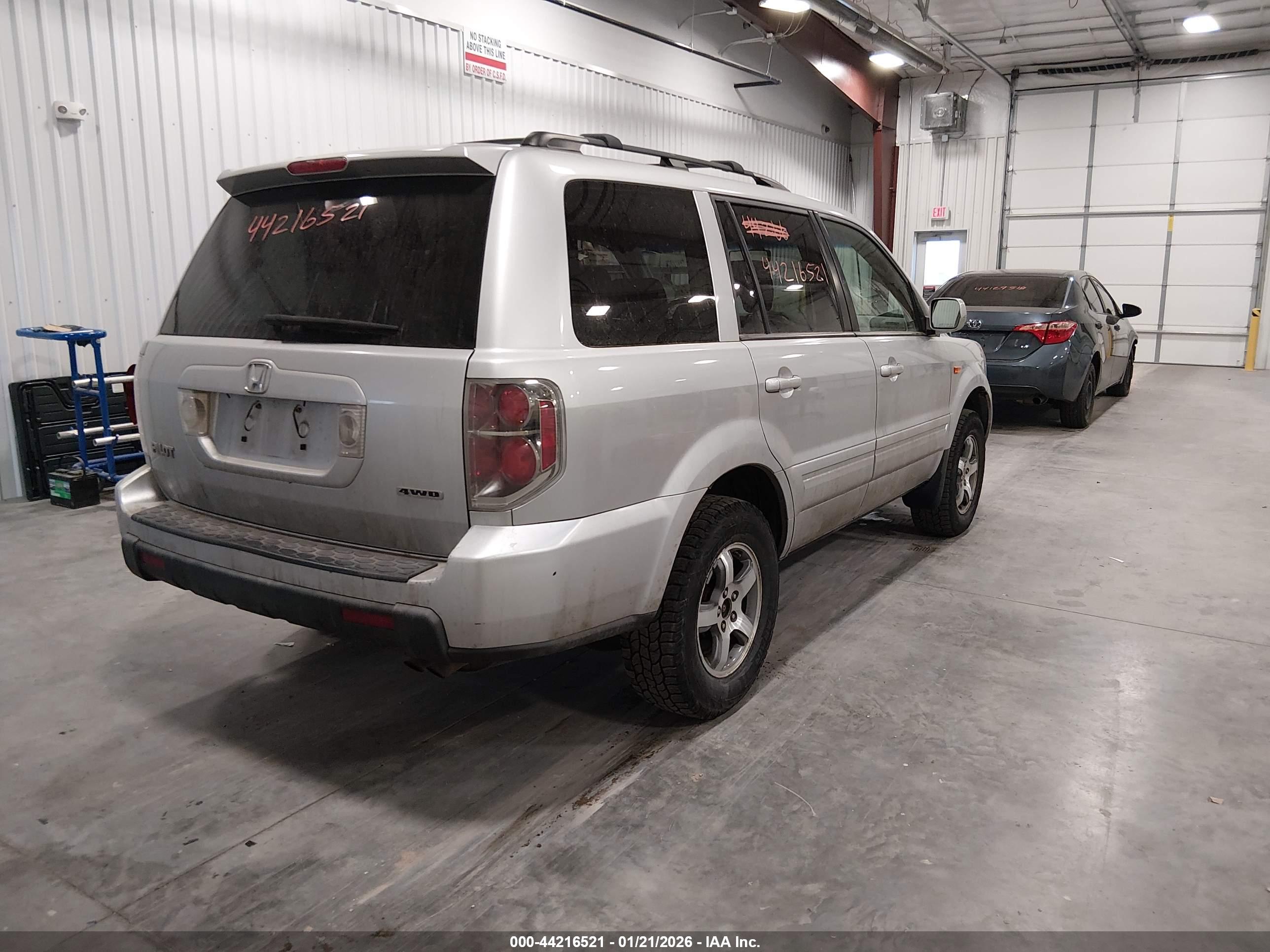 HONDA PILOT image 4