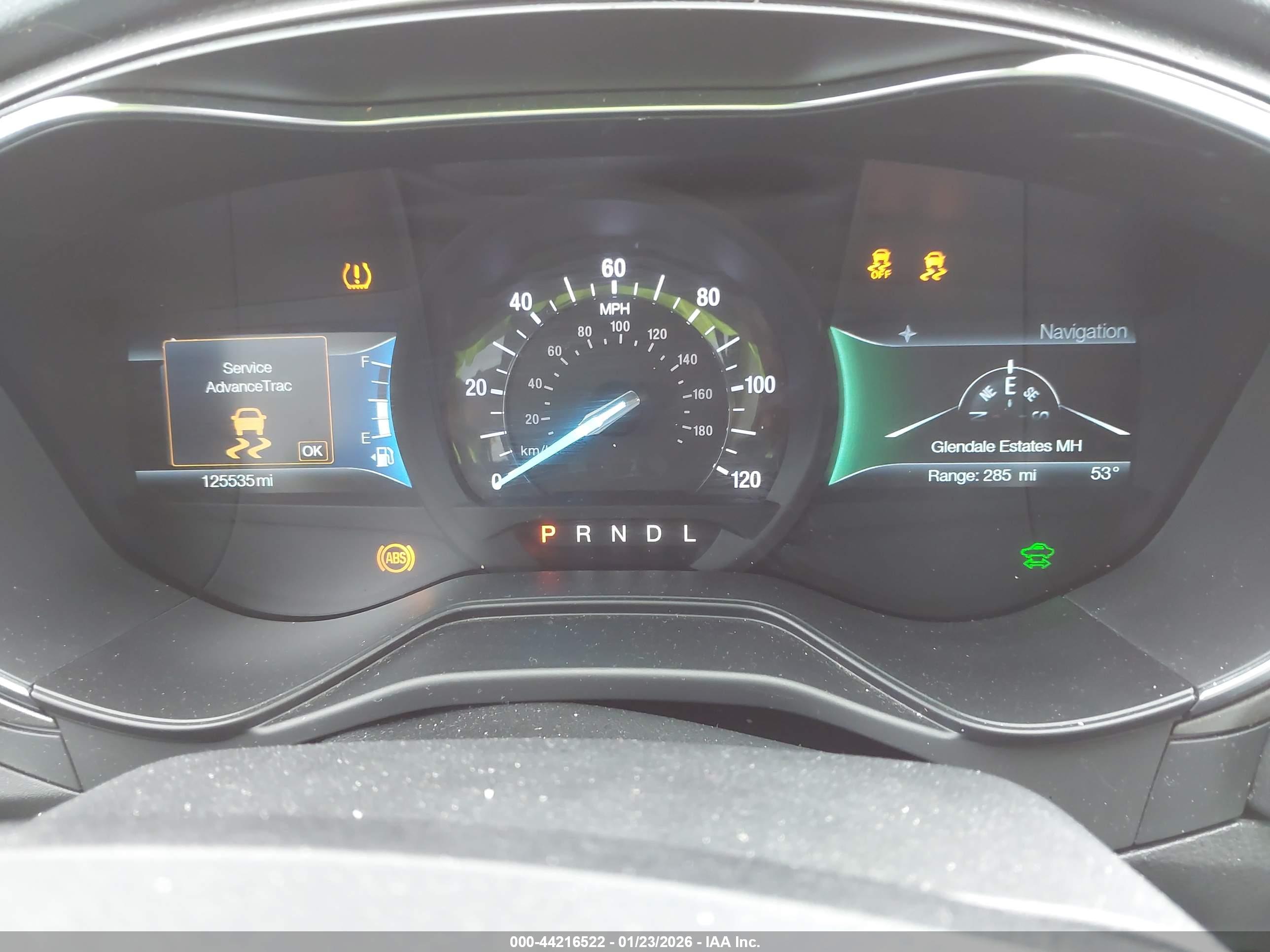 FORD FUSION image 7