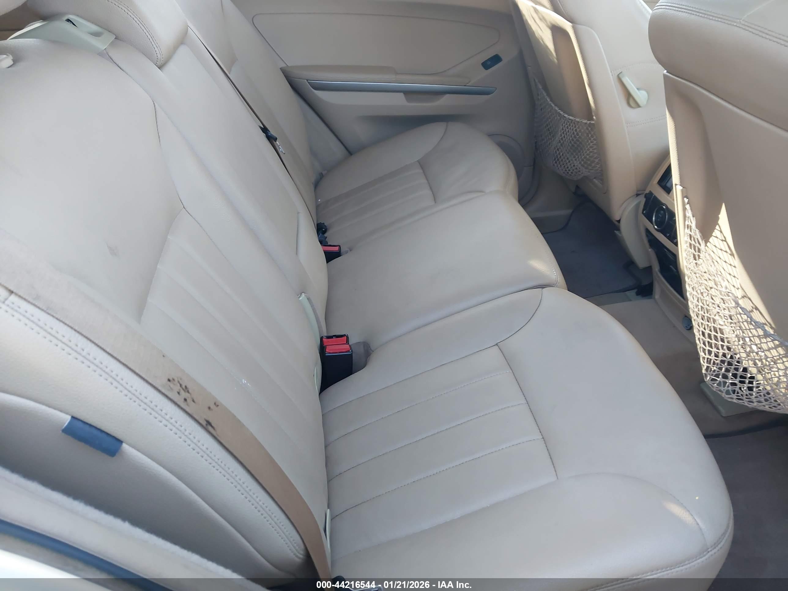 MERCEDES-BENZ ML image 8