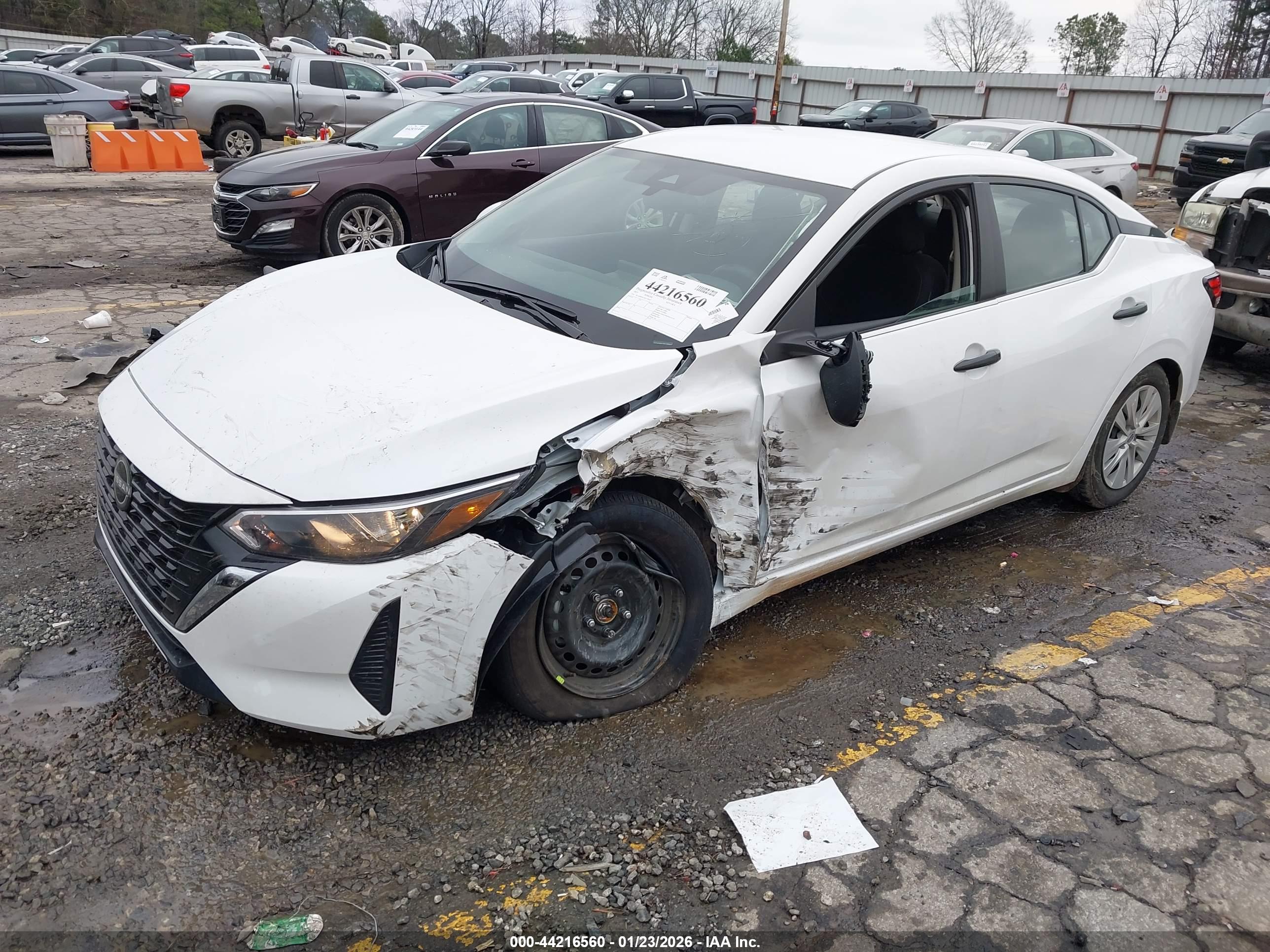 NISSAN SENTRA image 2