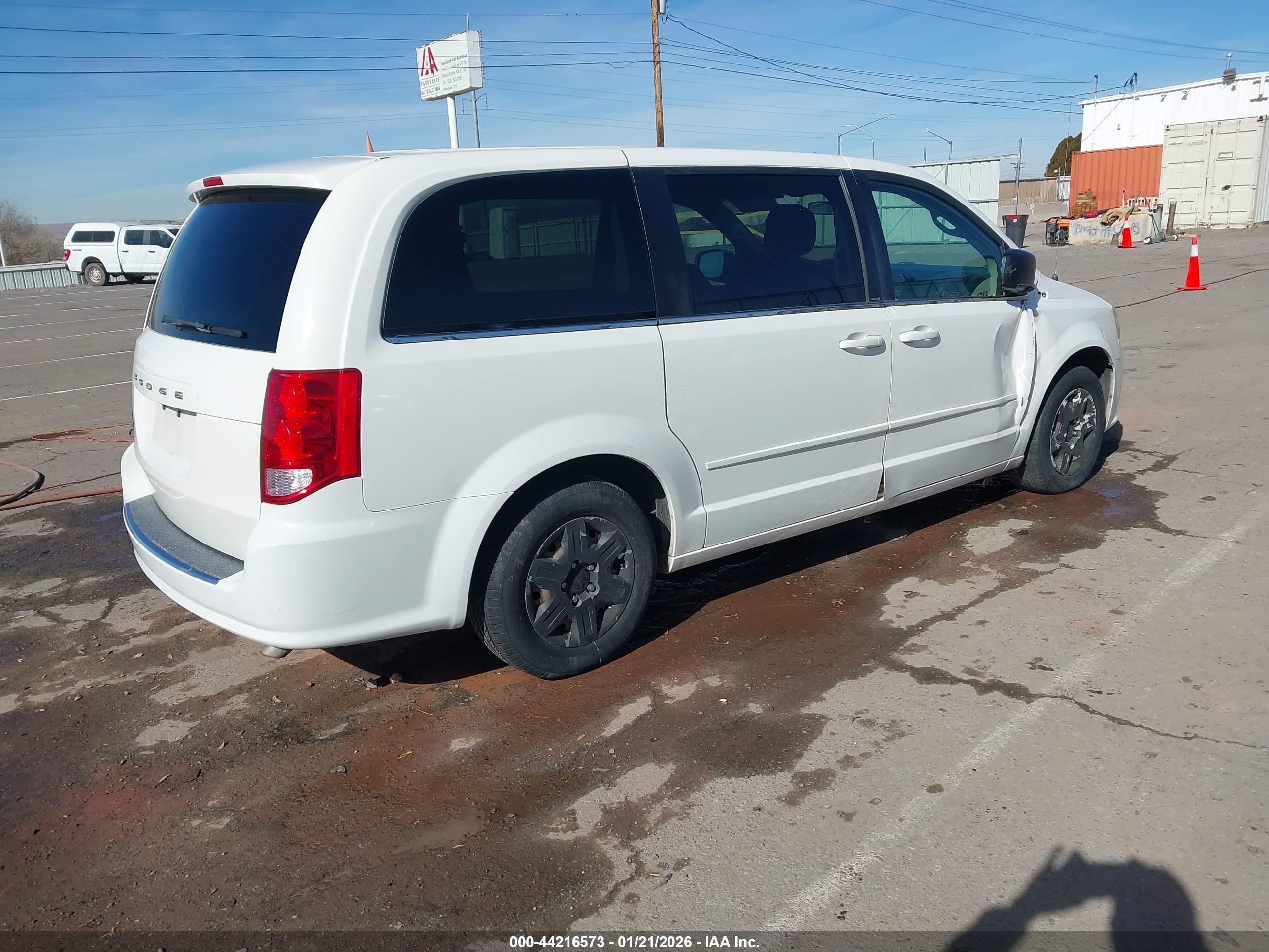 DODGE GRAND image 4