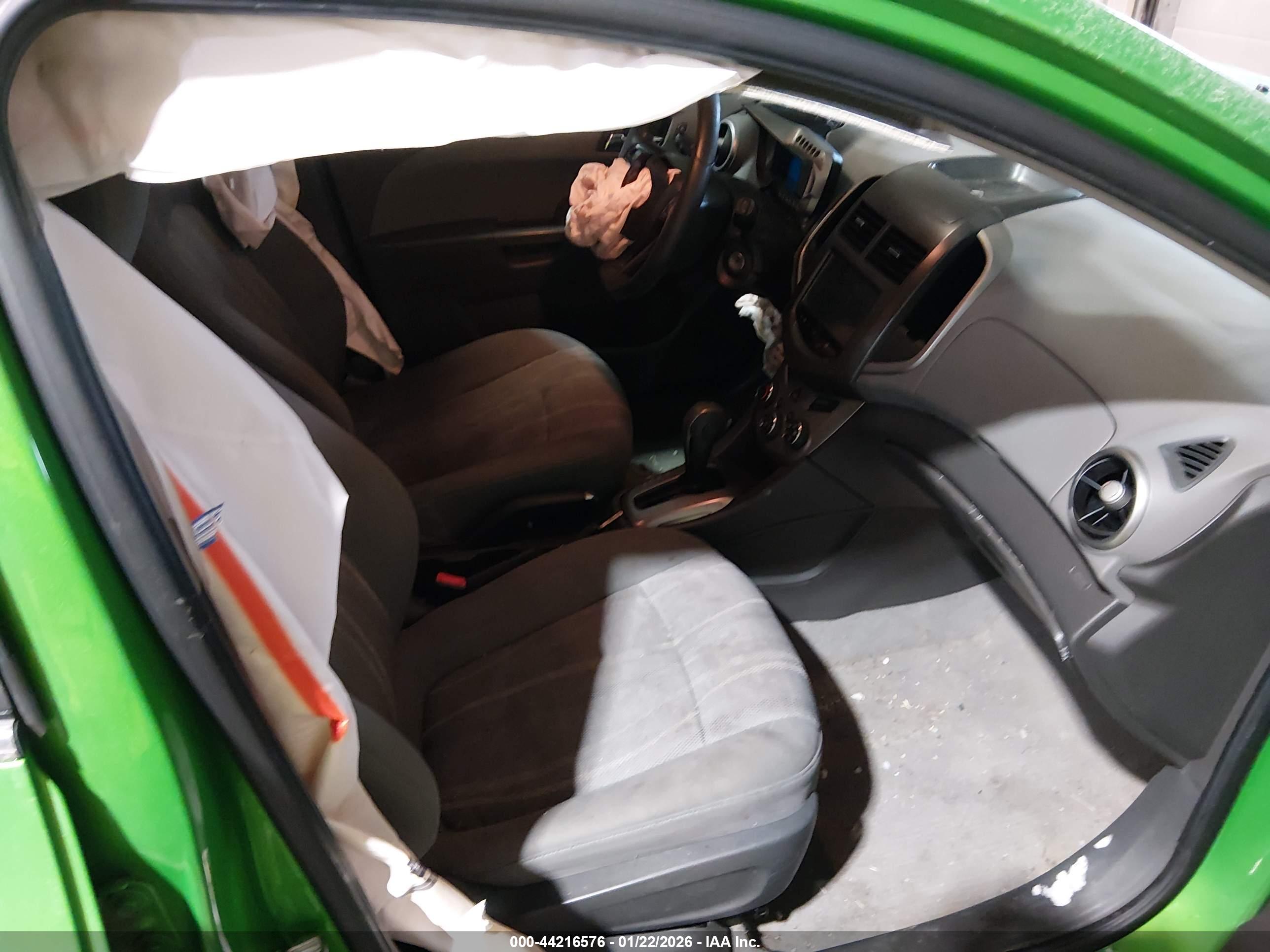 CHEVROLET SONIC image 5