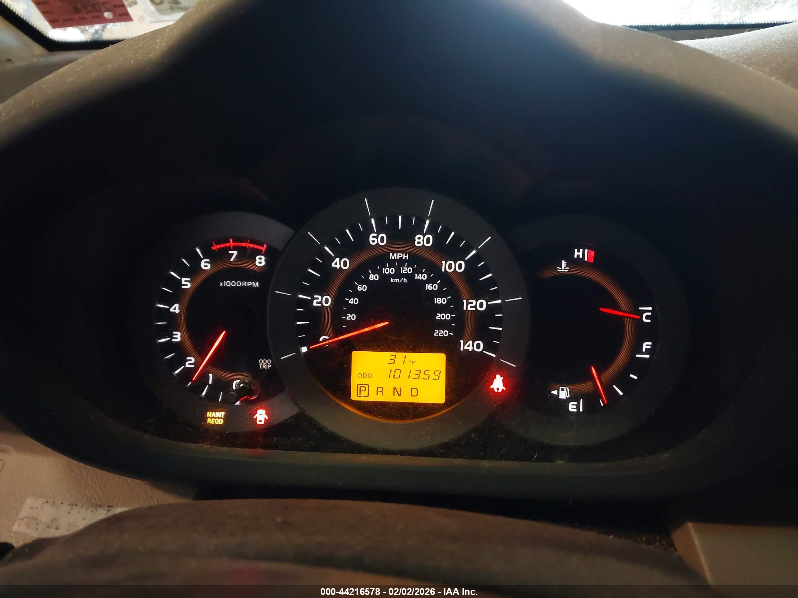 TOYOTA RAV4 image 7