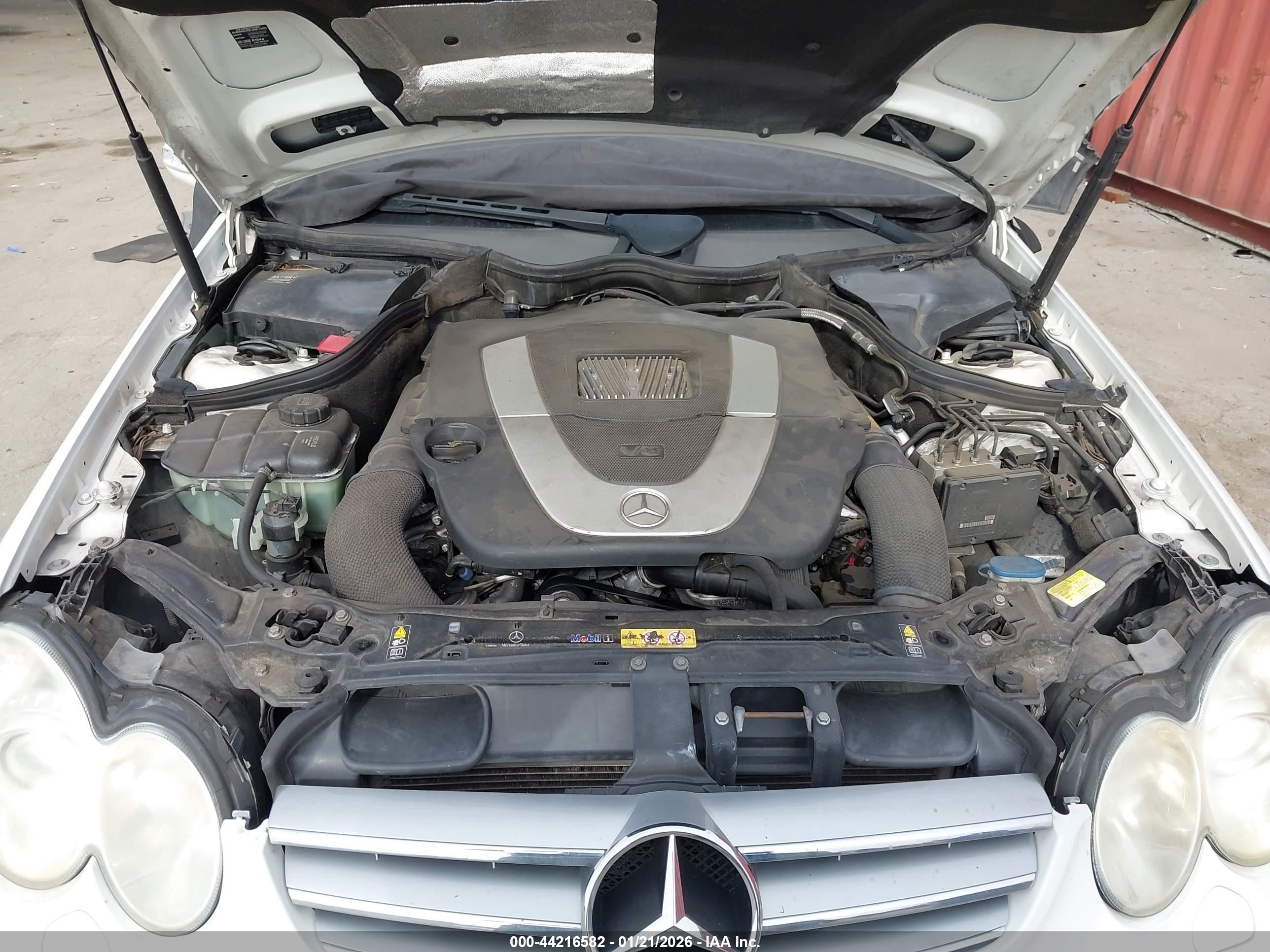 MERCEDES-BENZ CLK image 10