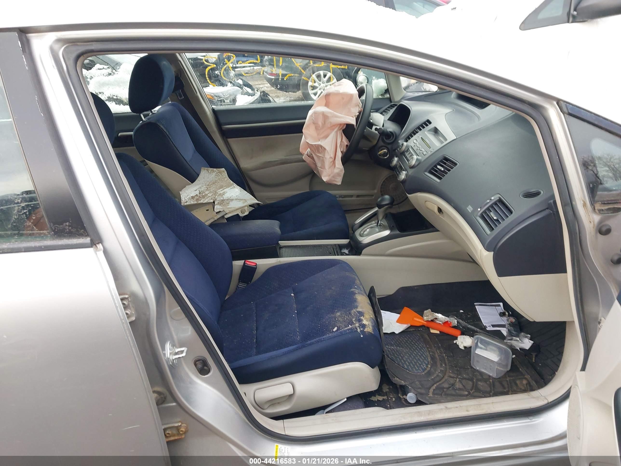 HONDA CIVIC image 5