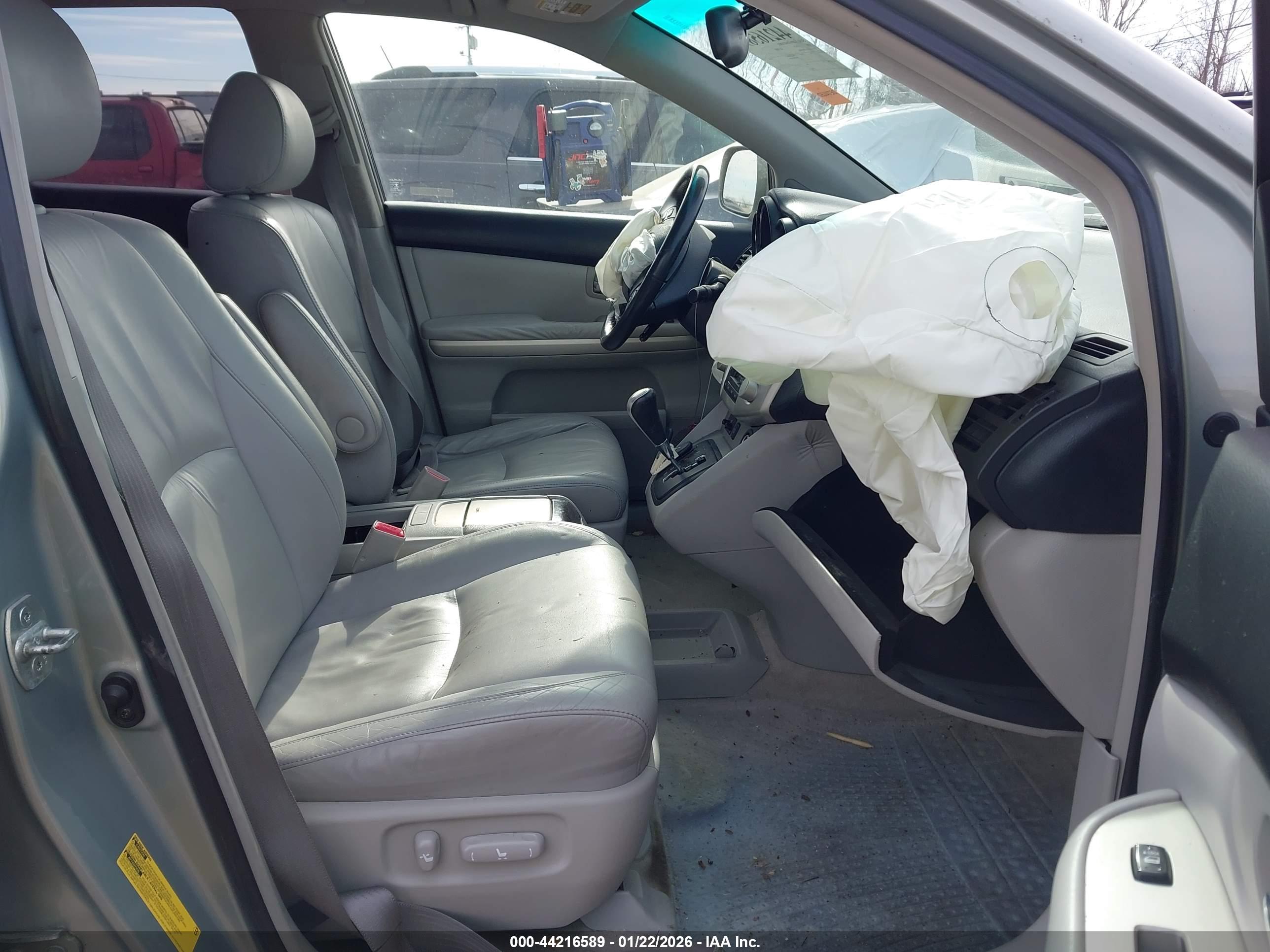 LEXUS RX image 5