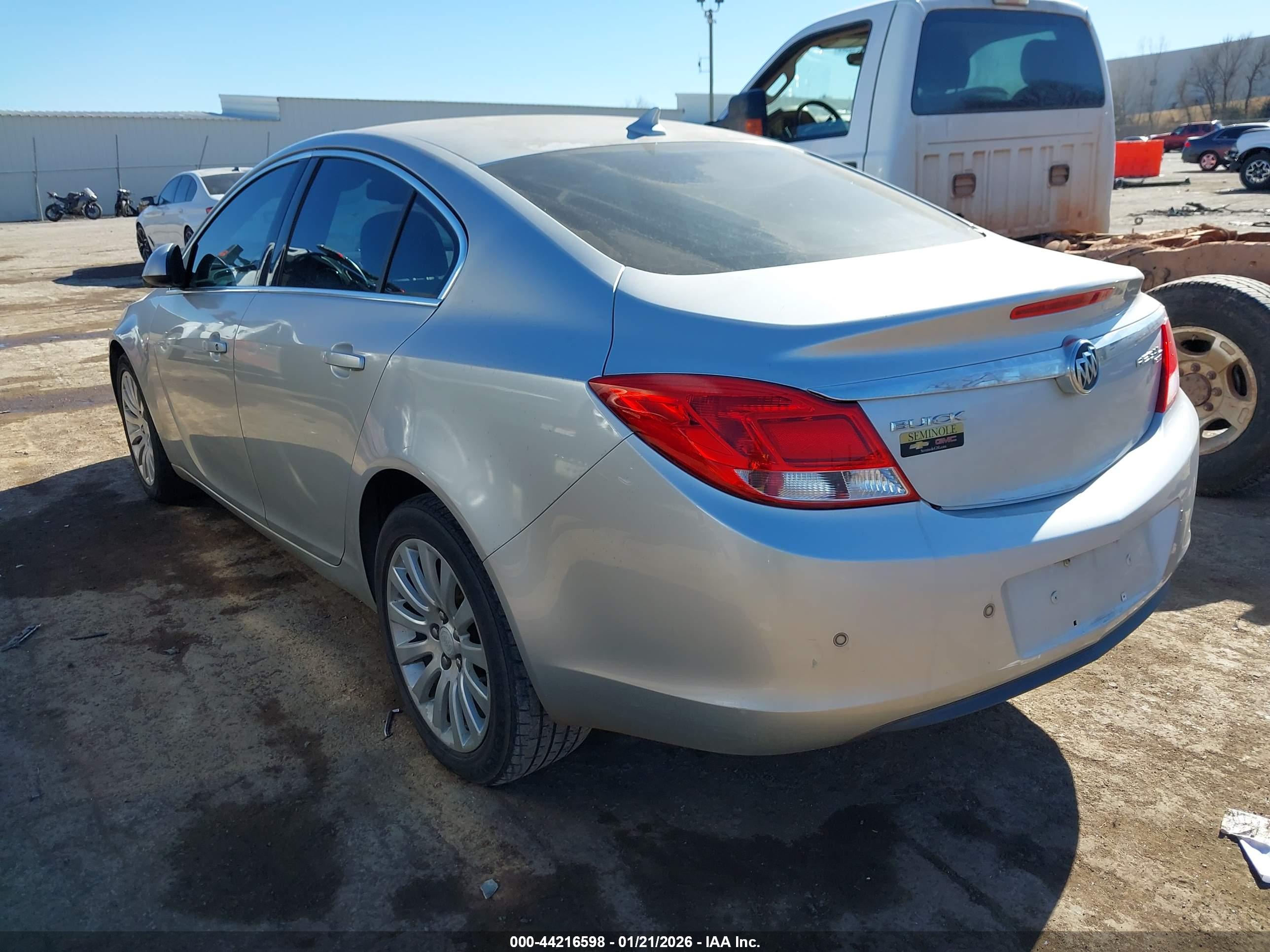 BUICK REGAL image 3