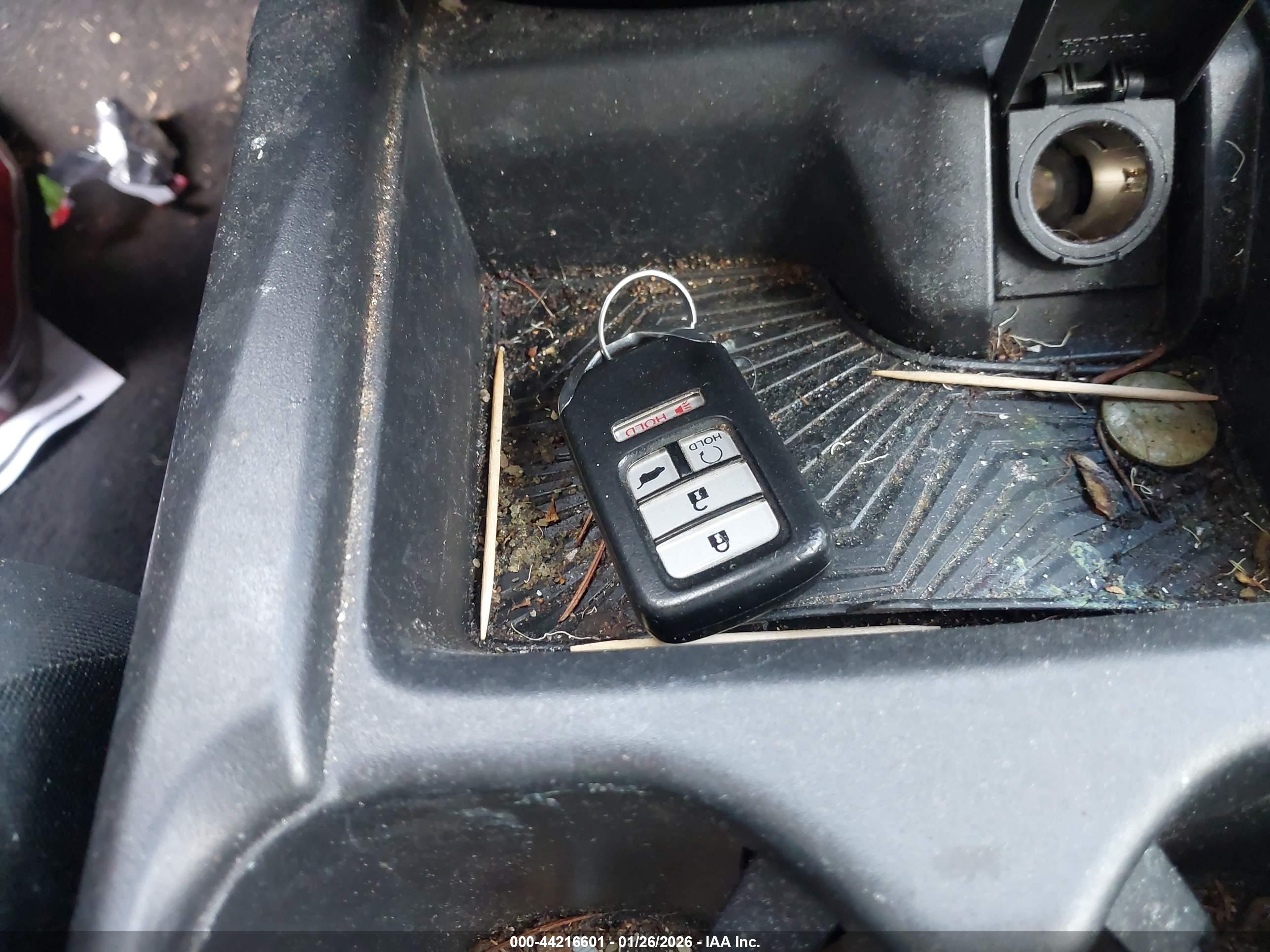 HONDA CR-V image 11