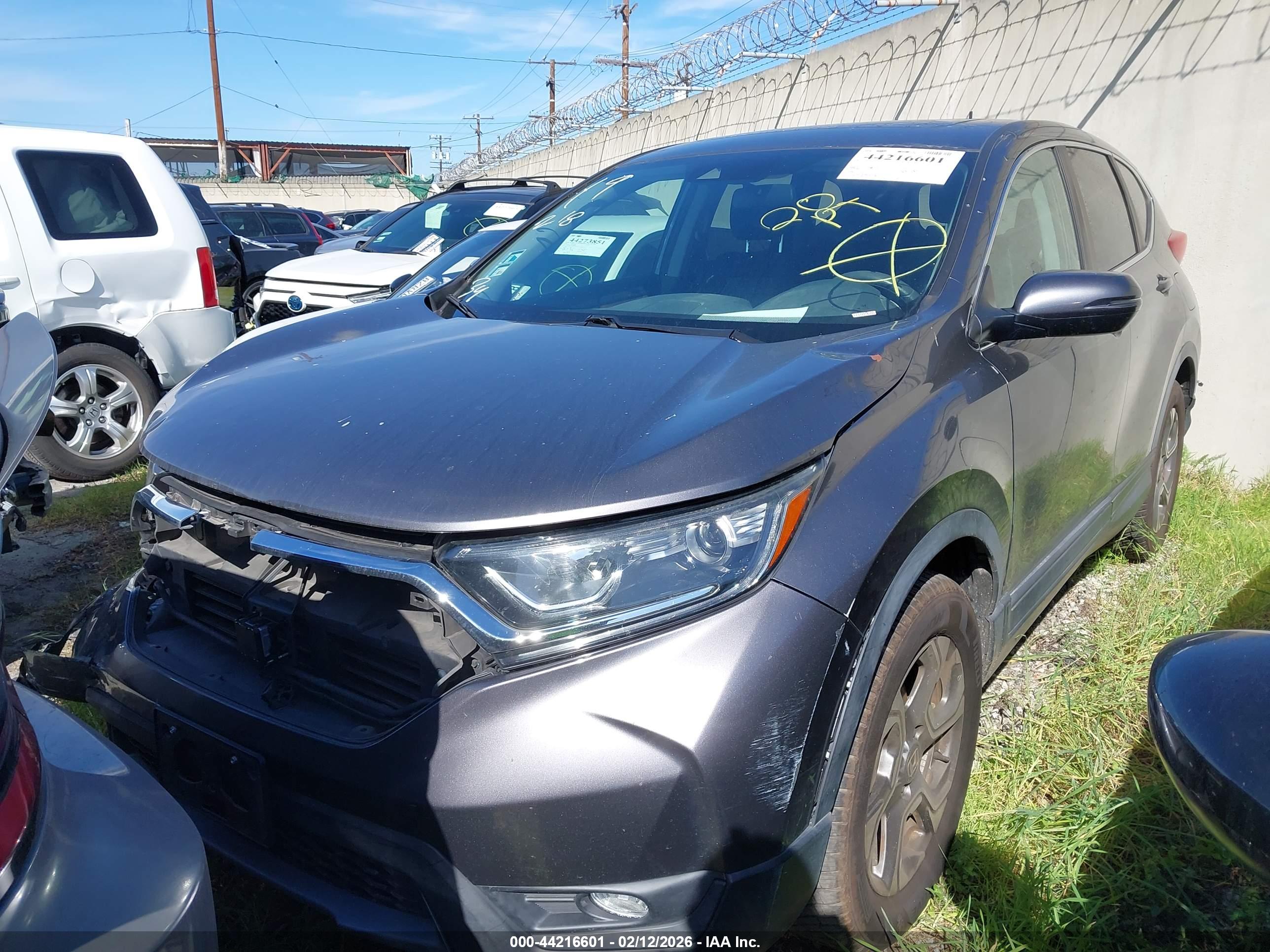 HONDA CR-V image 2