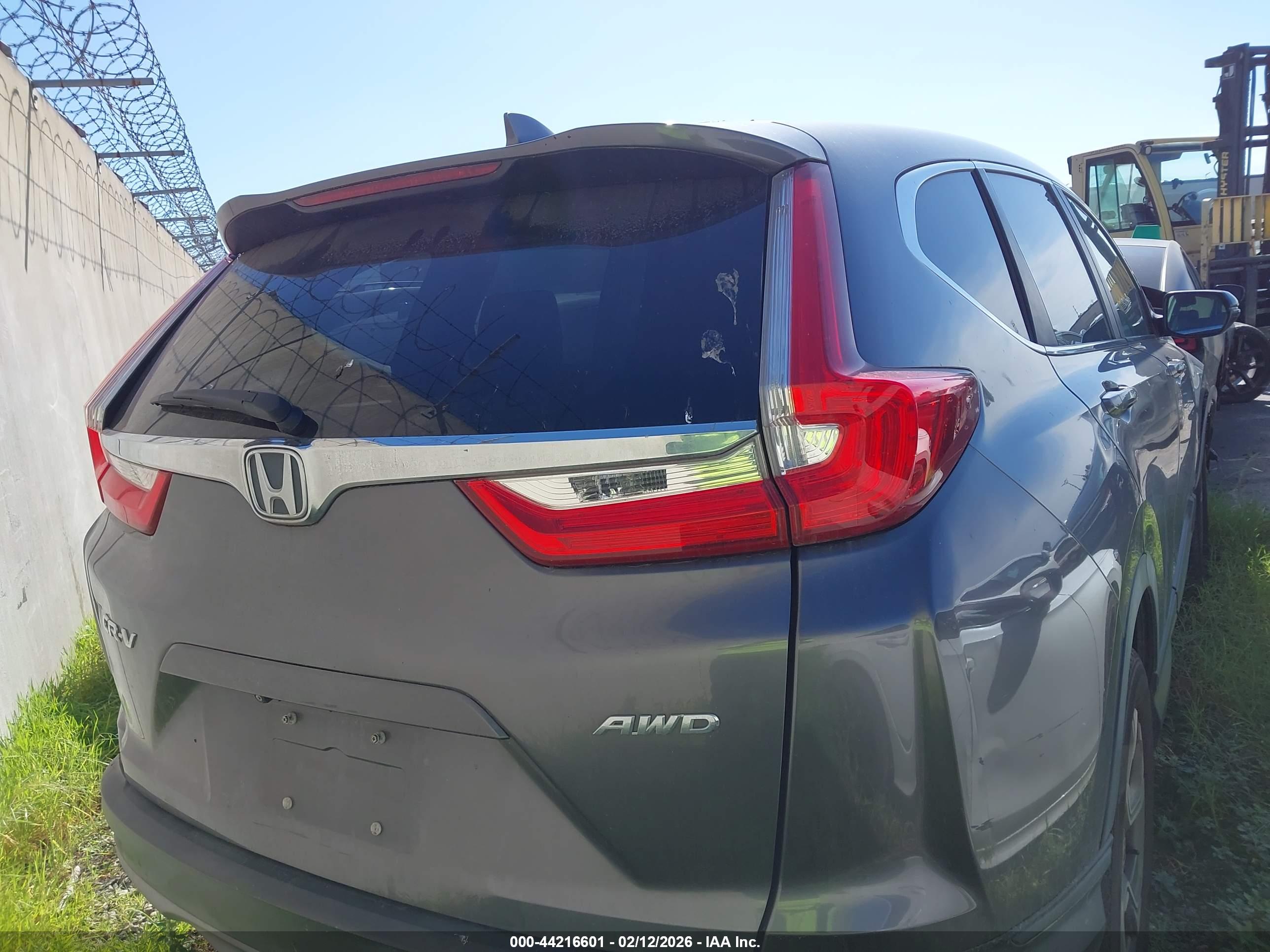 HONDA CR-V image 4