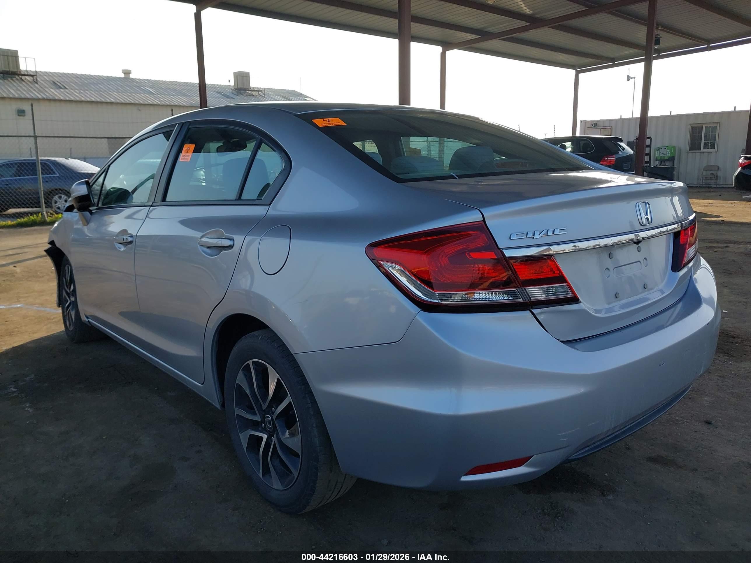 HONDA CIVIC image 3