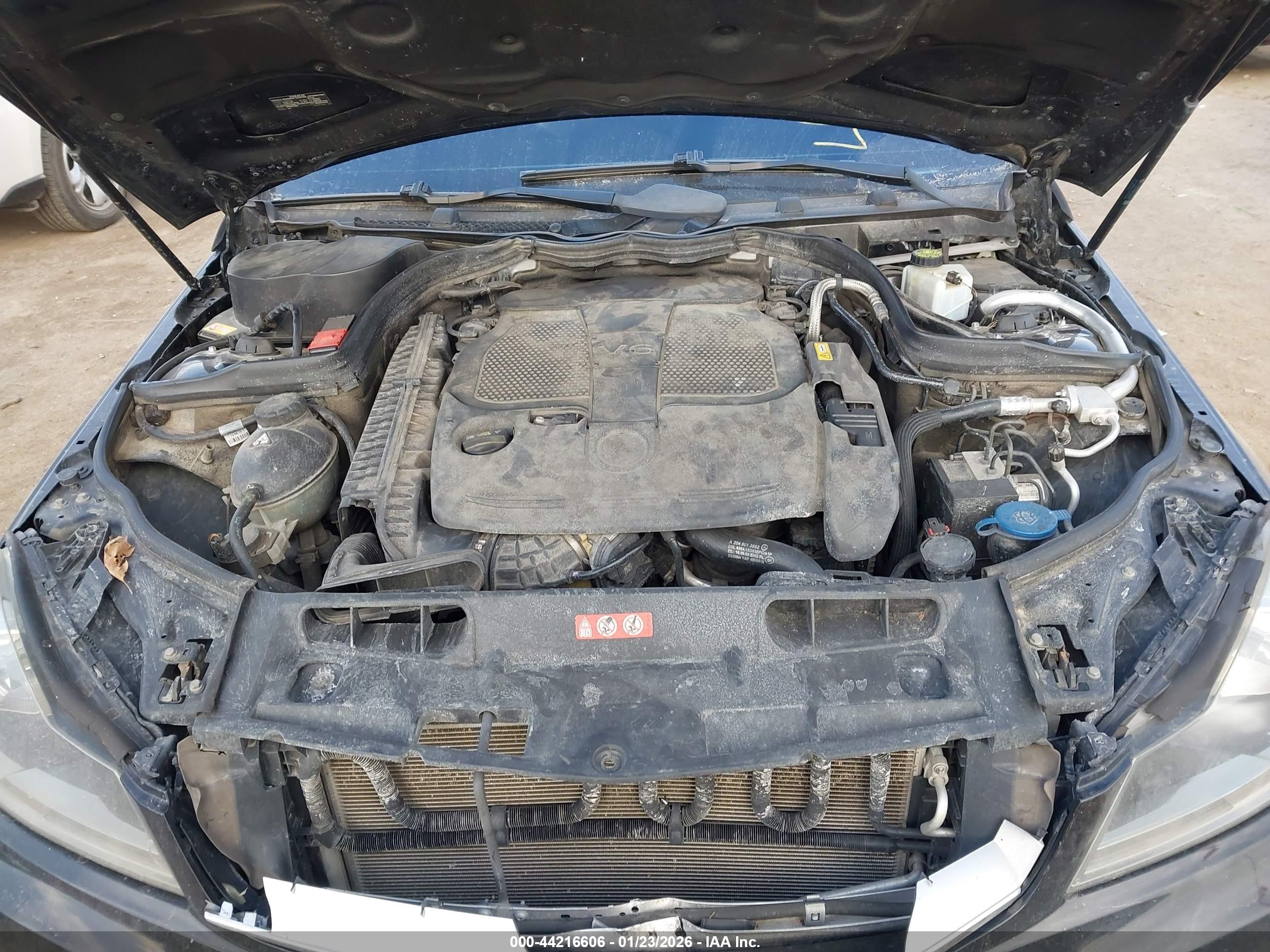 MERCEDES-BENZ C image 10