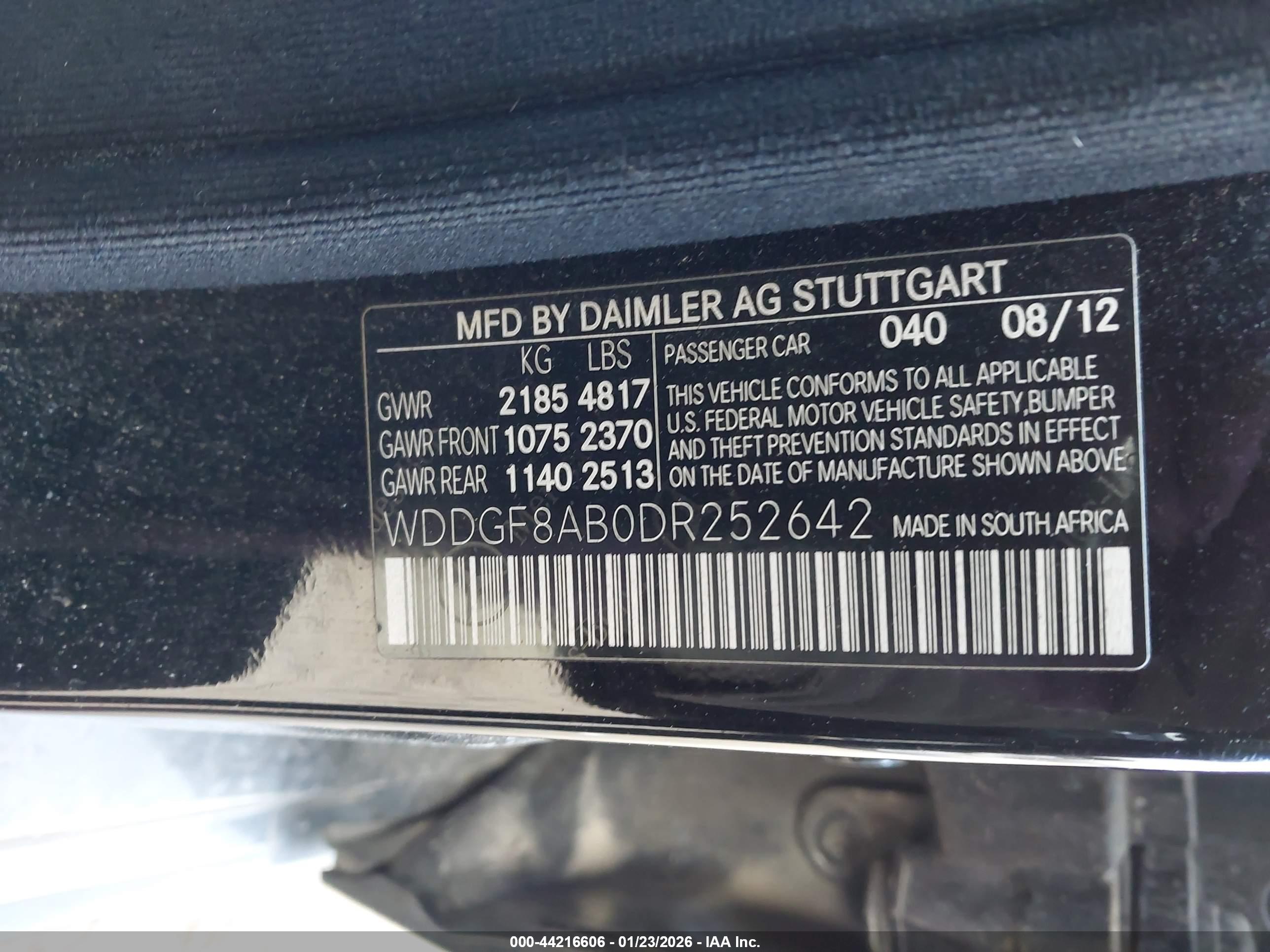 MERCEDES-BENZ C image 9