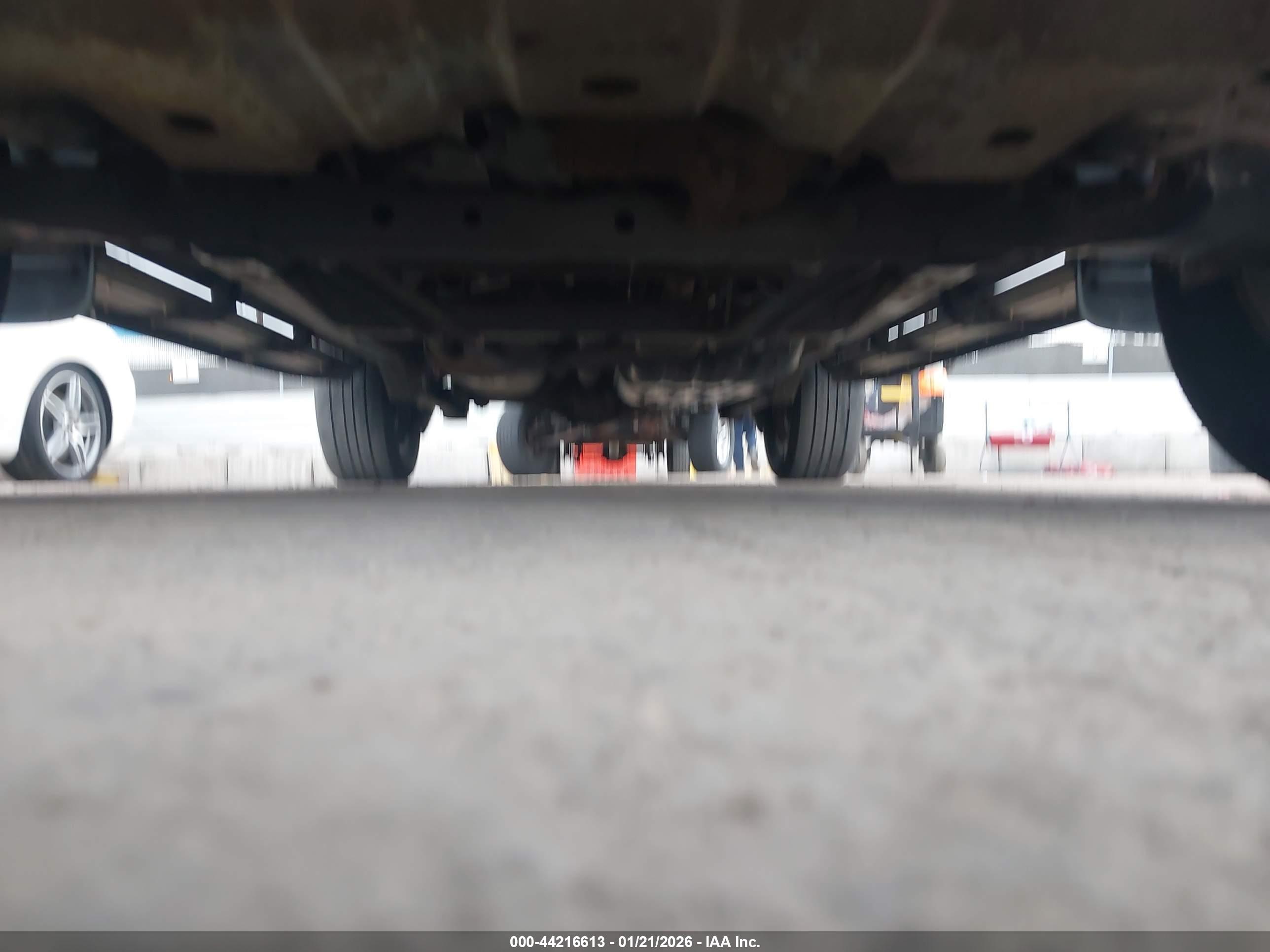TOYOTA SEQUOIA image 6