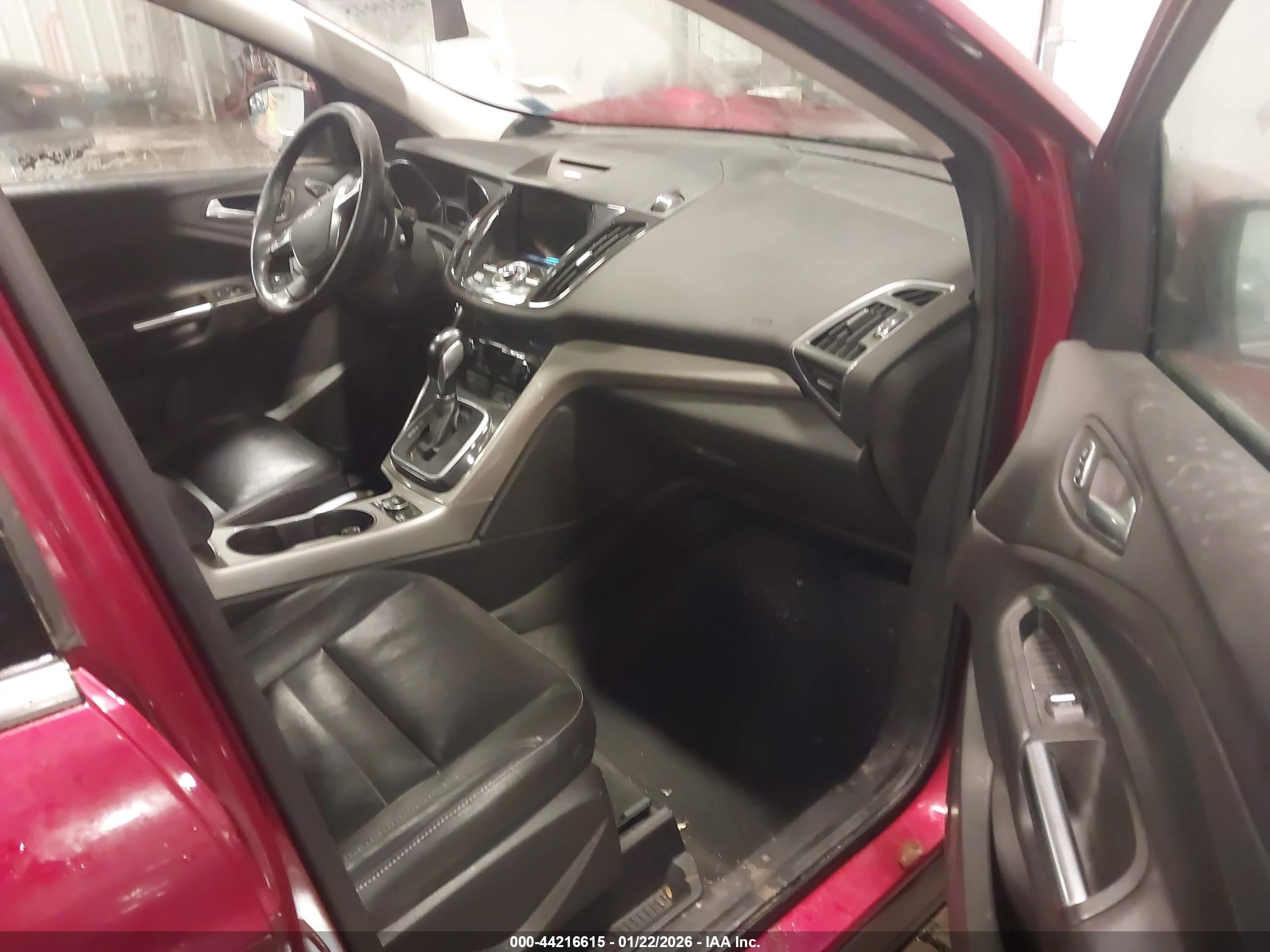 FORD ESCAPE image 5