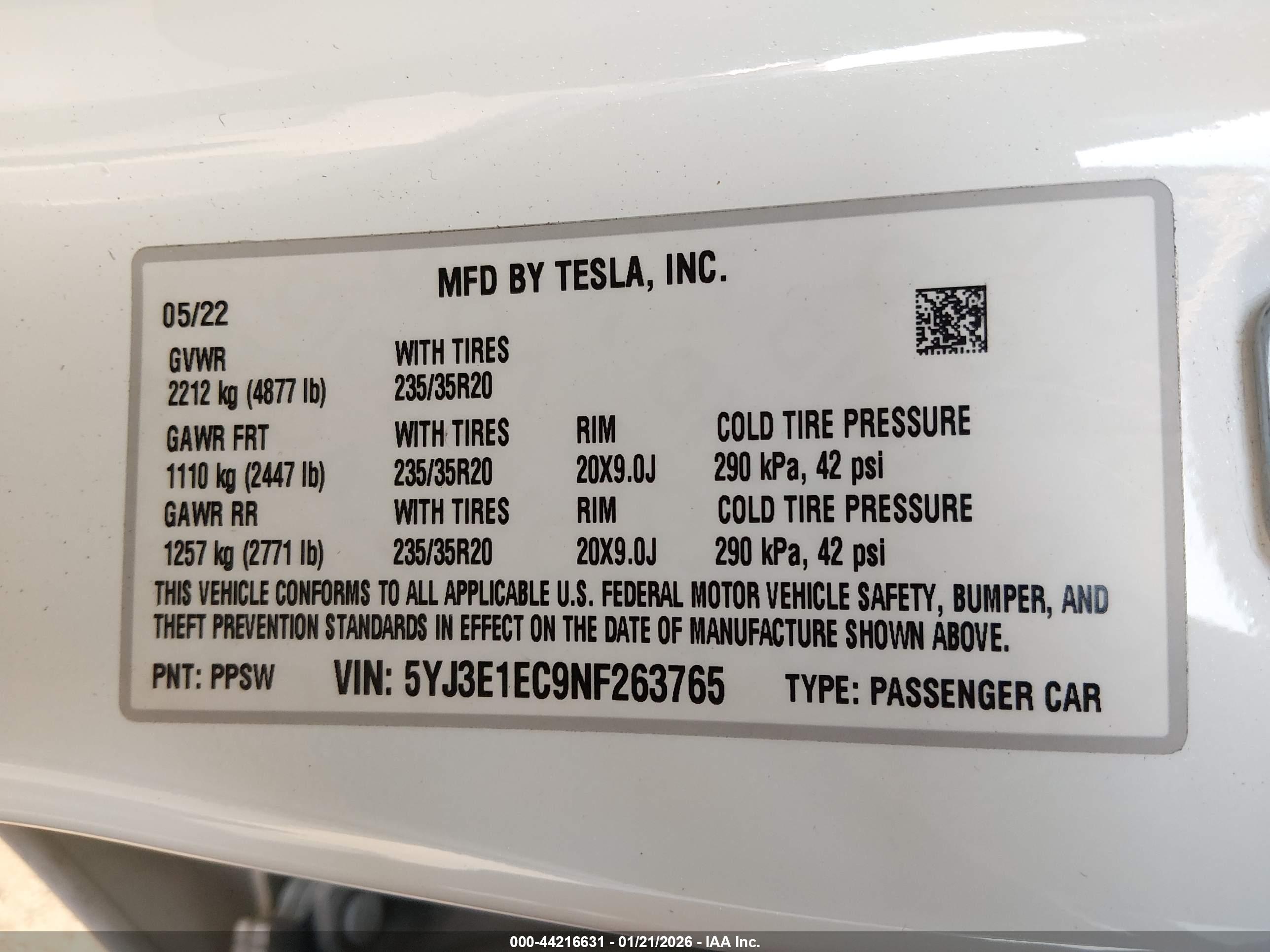 TESLA MODEL image 9