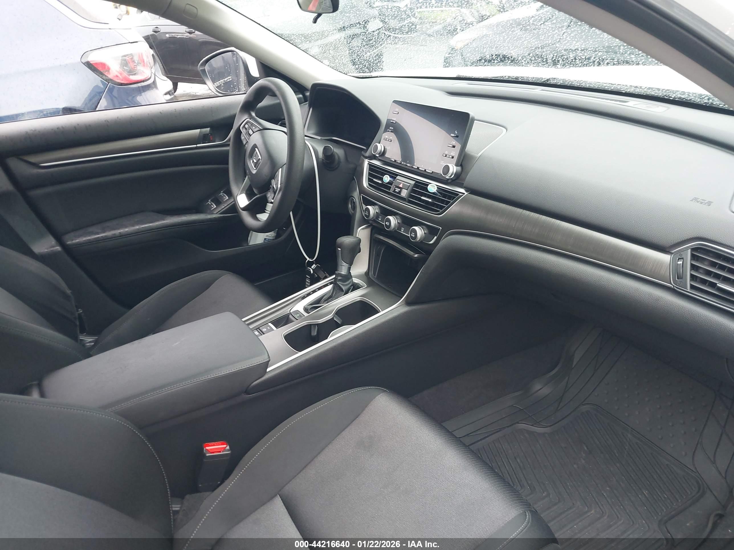 HONDA ACCORD image 5