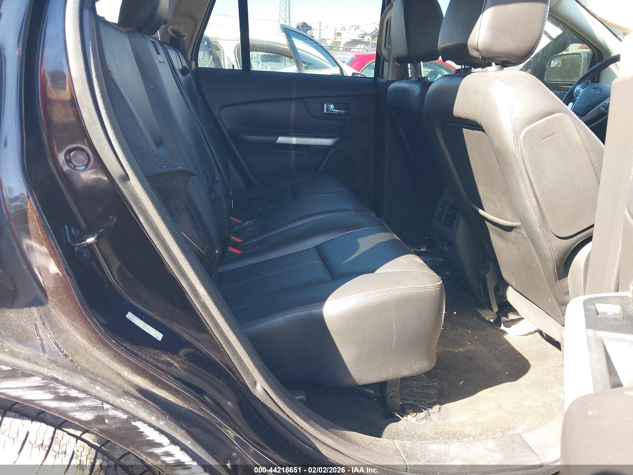 FORD EDGE image 8