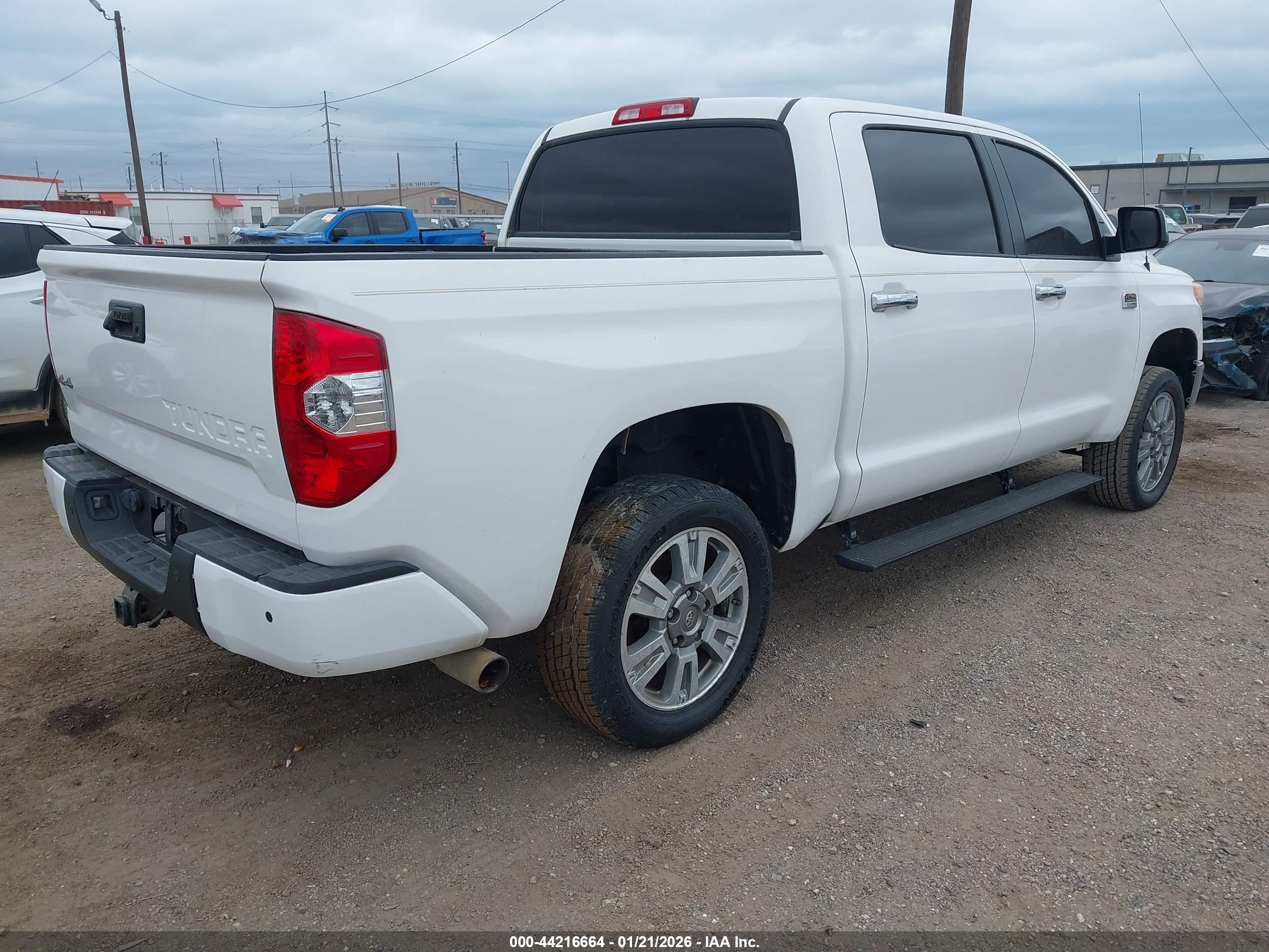 TOYOTA TUNDRA image 4