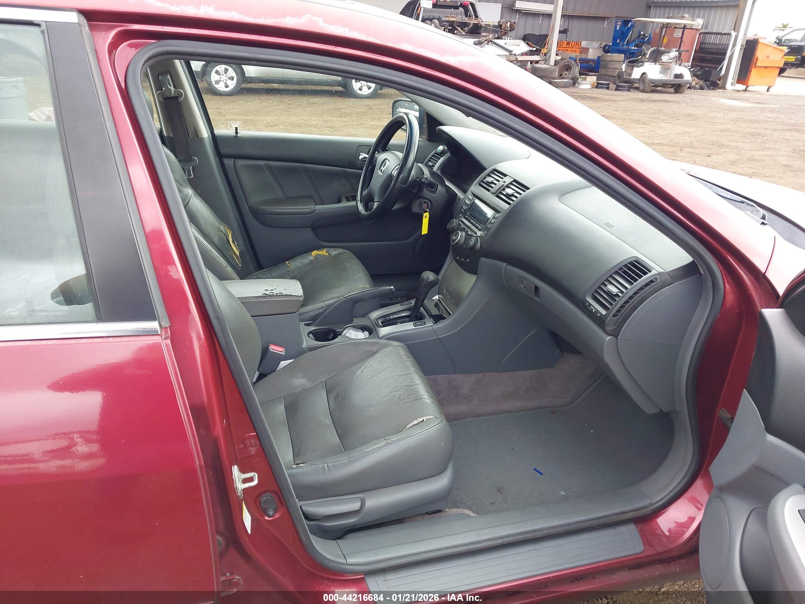 HONDA ACCORD image 5