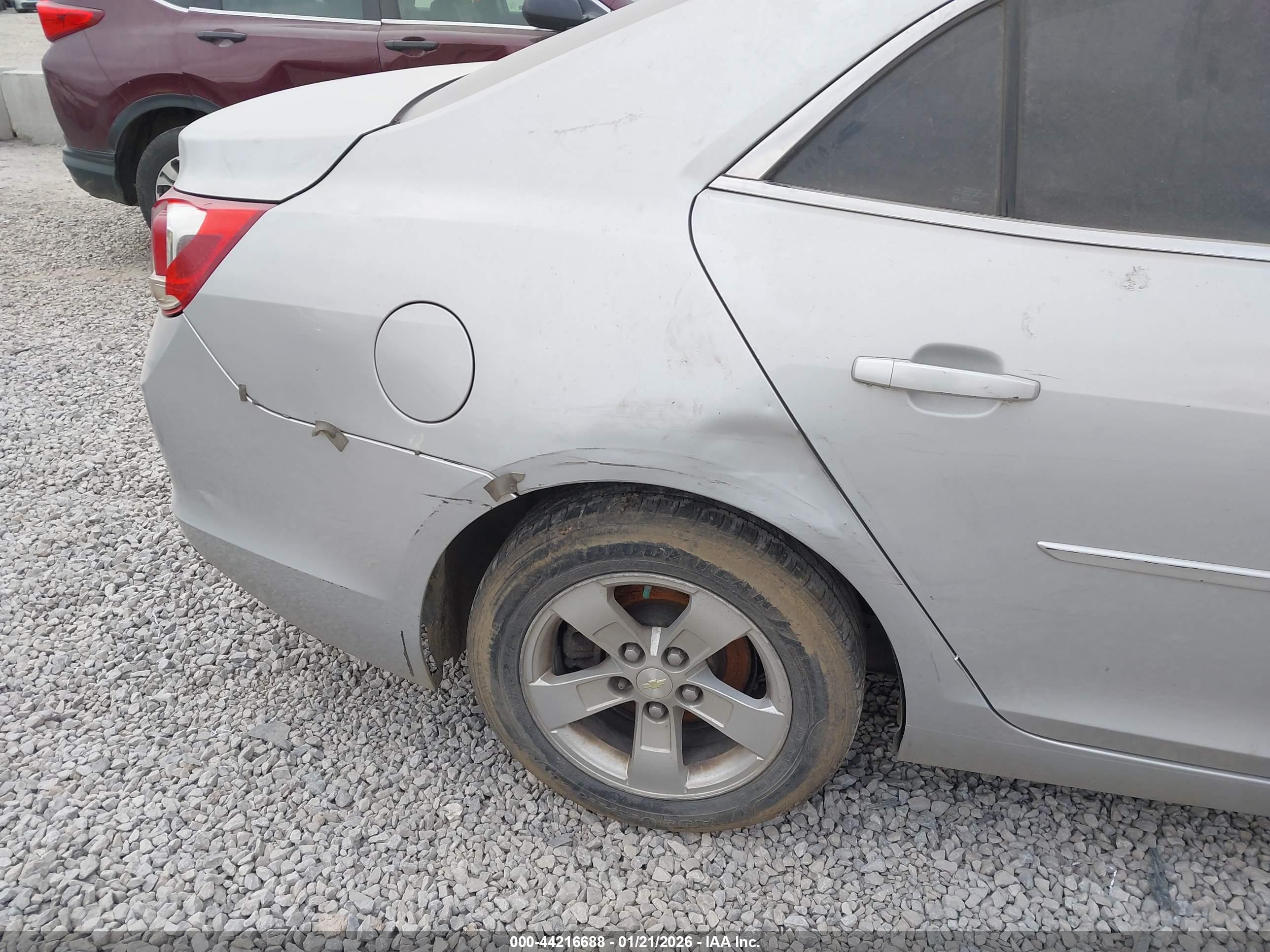 CHEVROLET MALIBU image 6