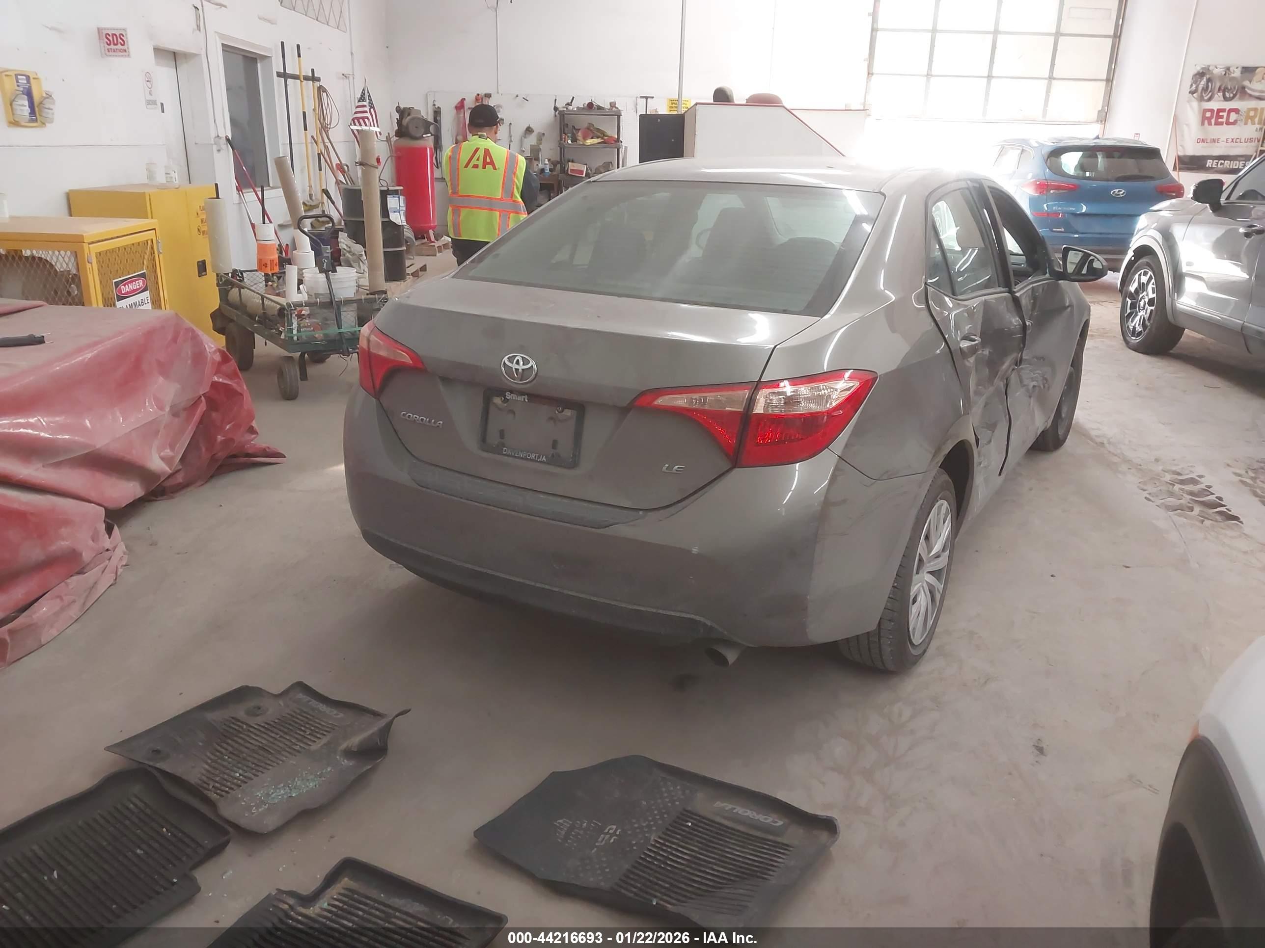 TOYOTA COROLLA image 4