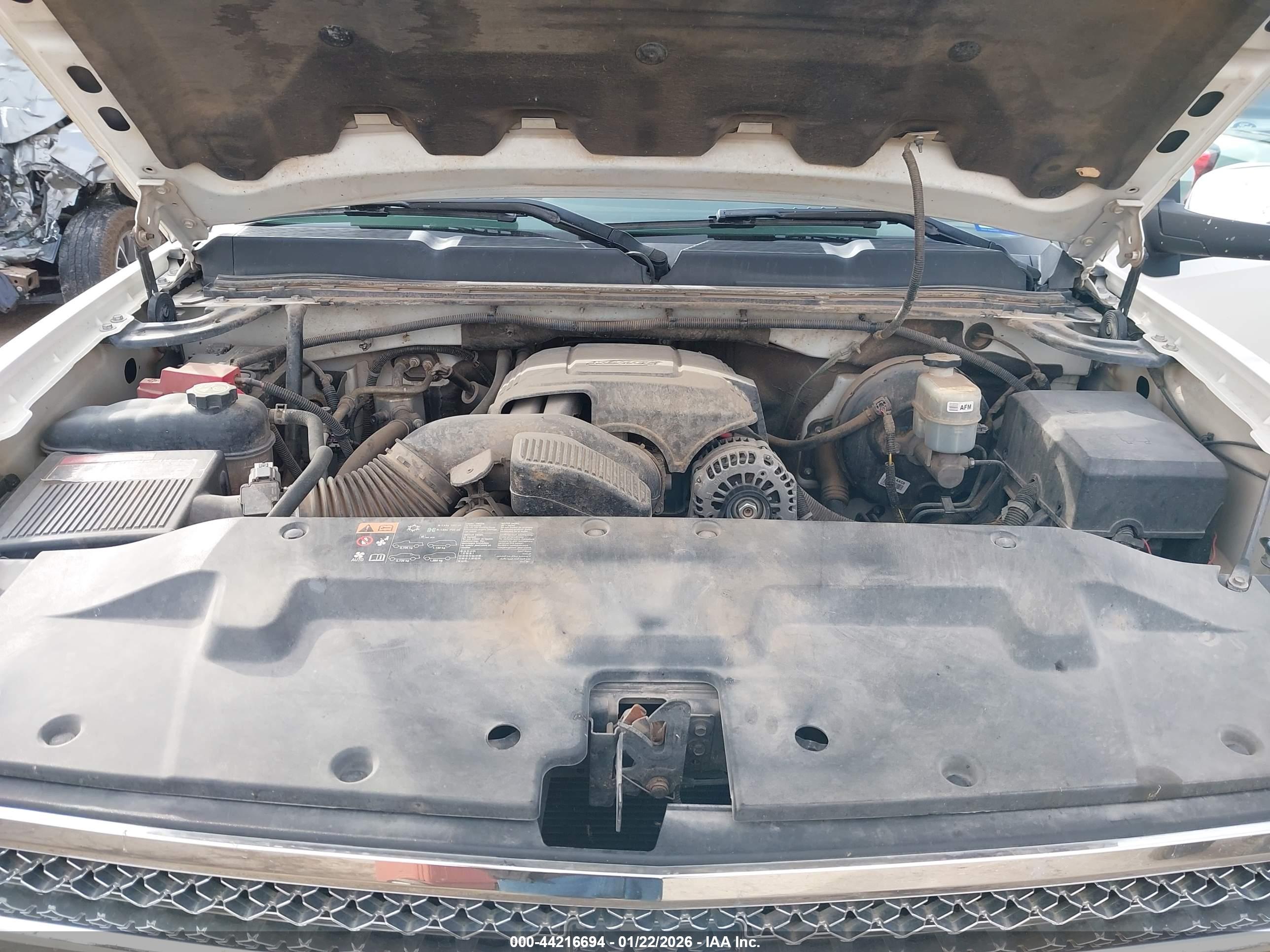 CHEVROLET SILVERADO image 10