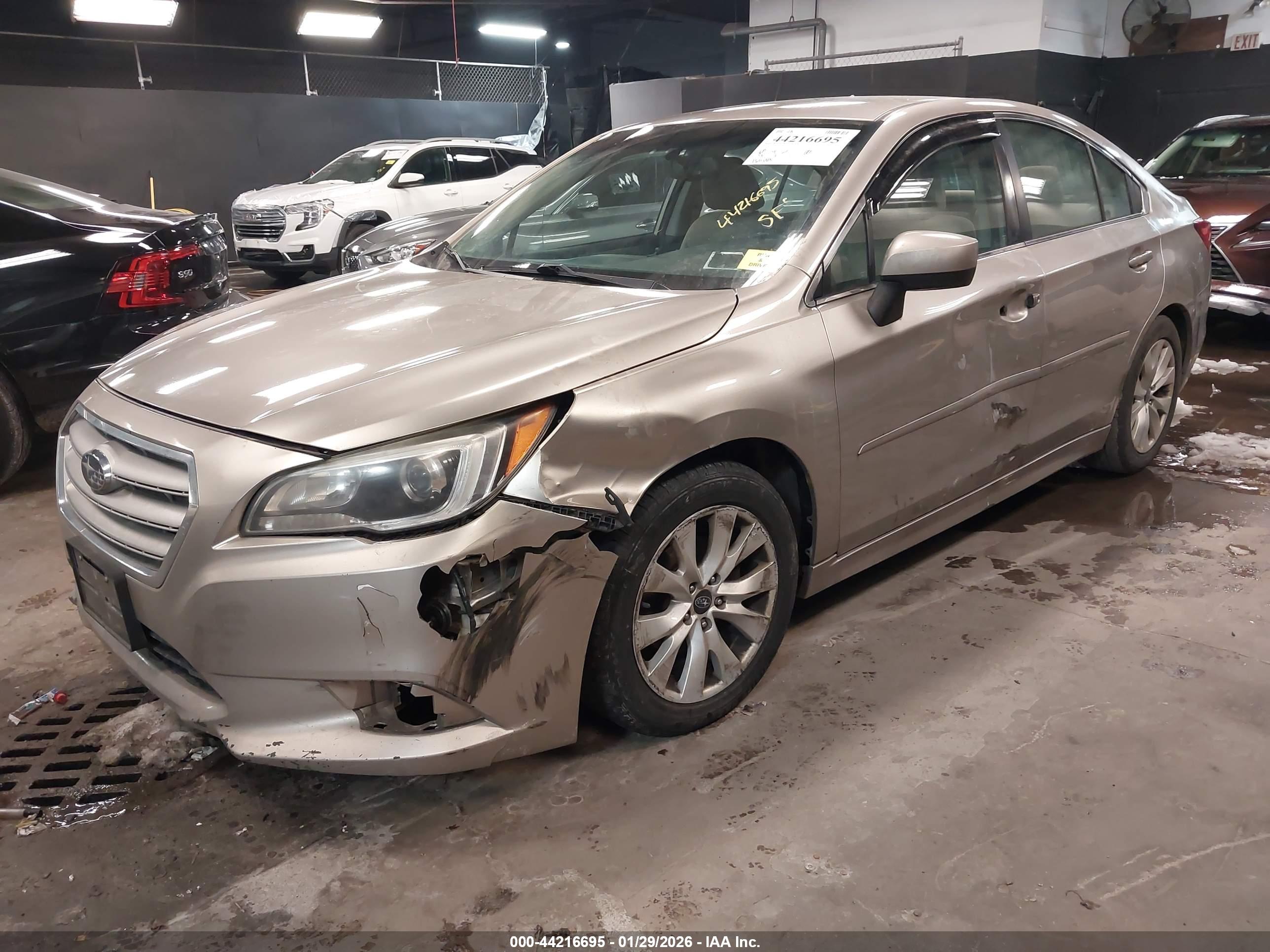 SUBARU LEGACY image 2