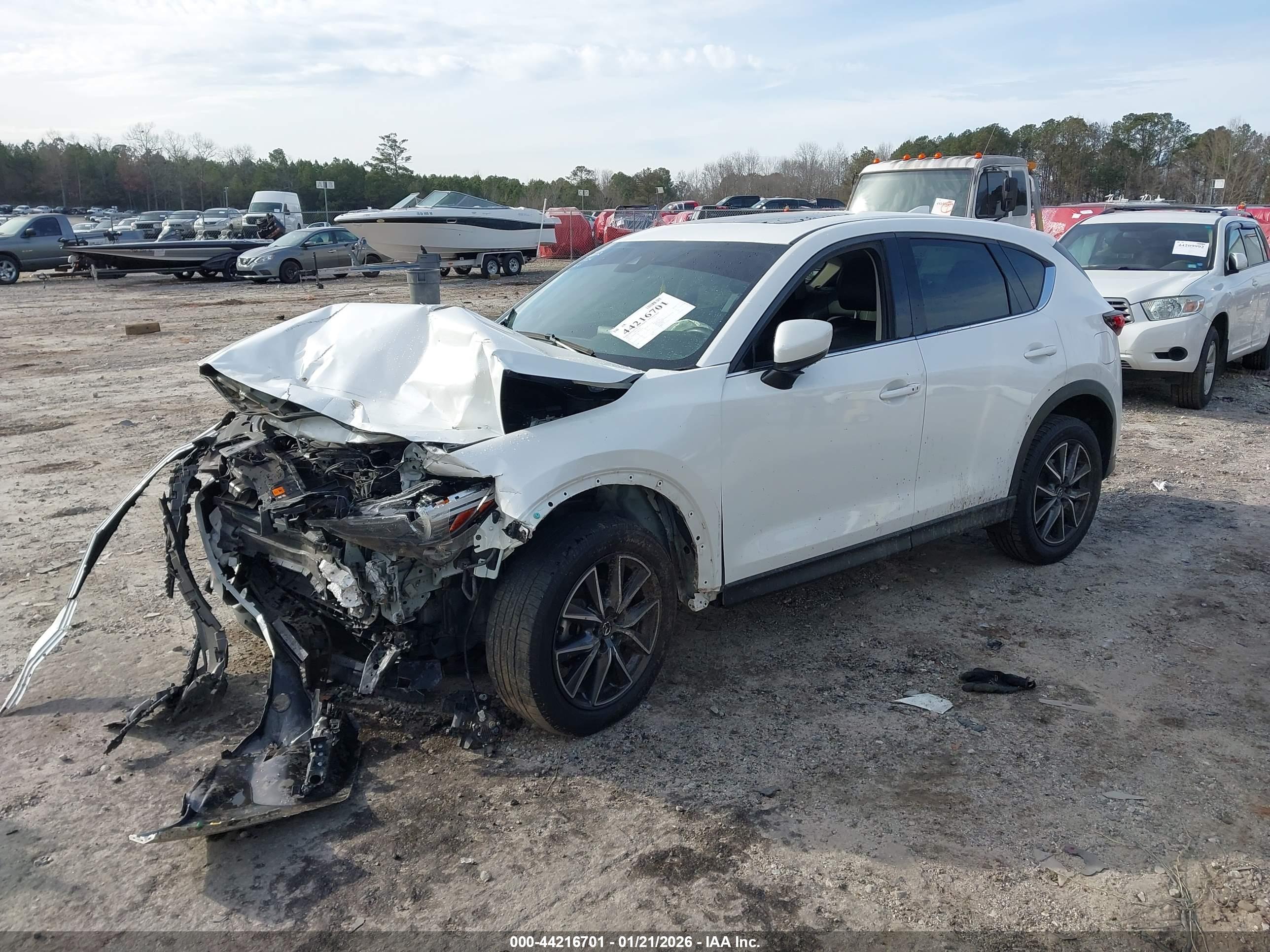 MAZDA CX-5 image 2