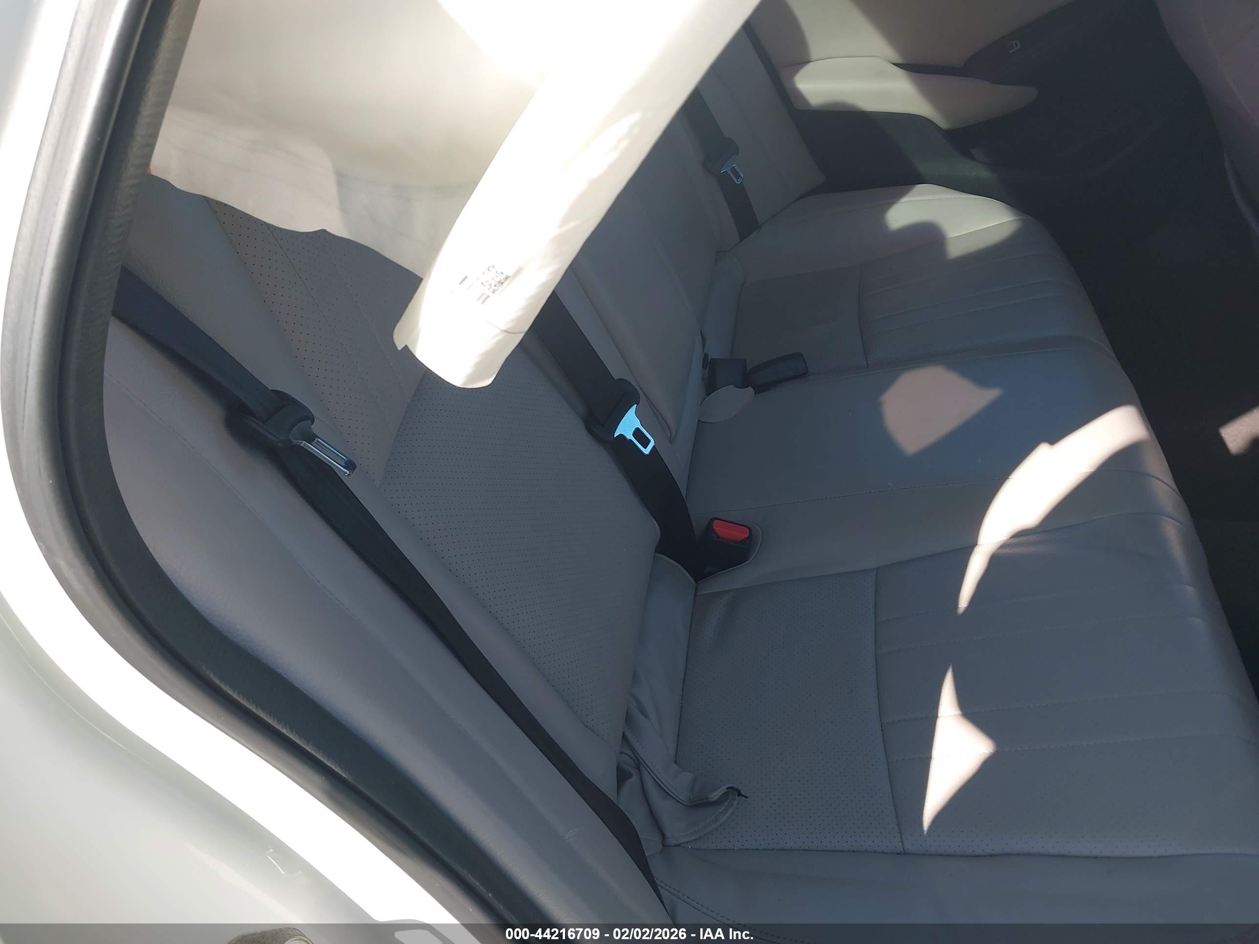 HONDA ACCORD image 8