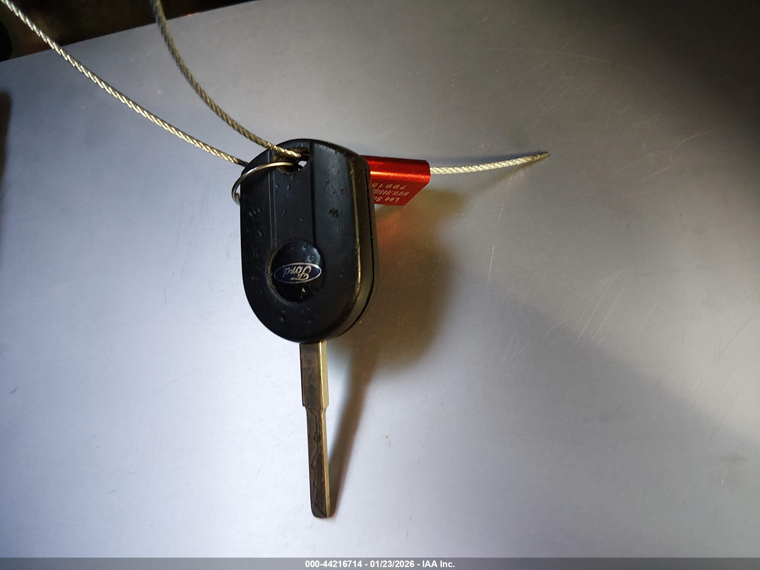 FORD FOCUS image 11
