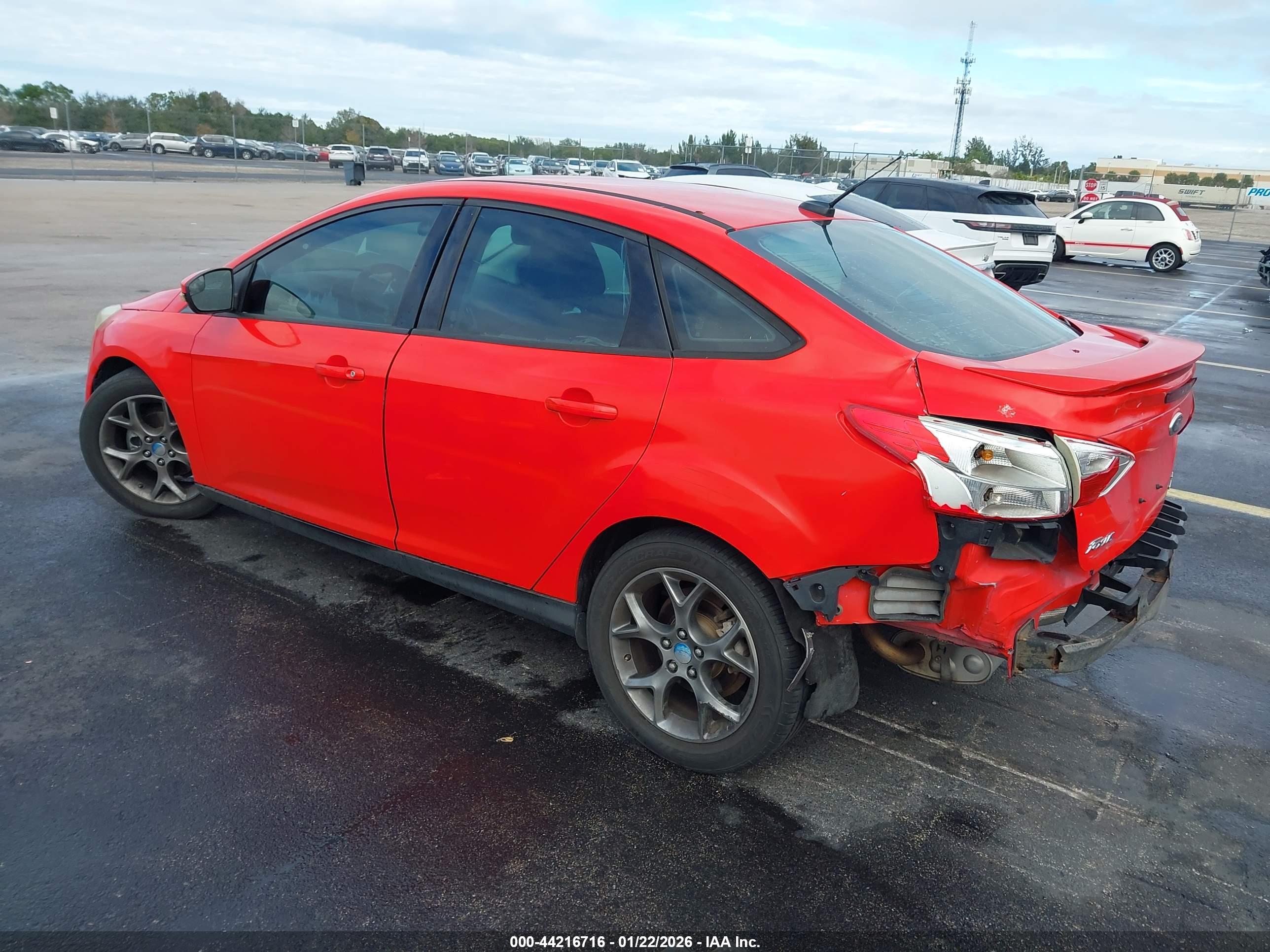 FORD FOCUS image 3