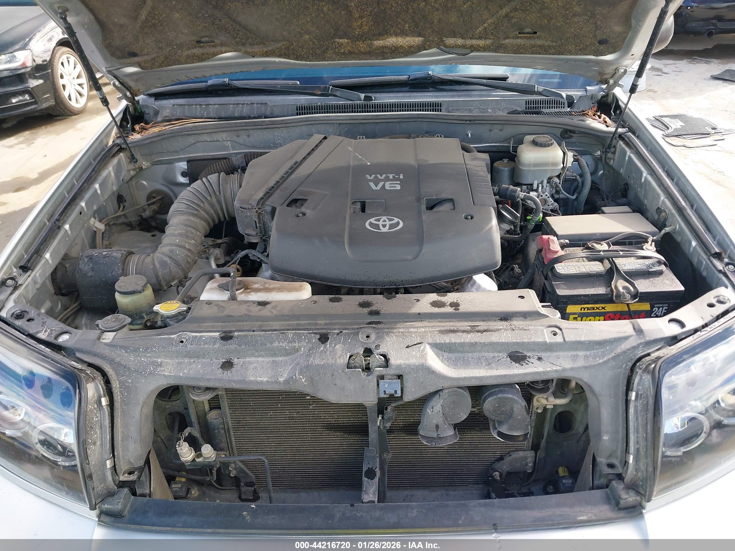 TOYOTA 4RUNNER image 10