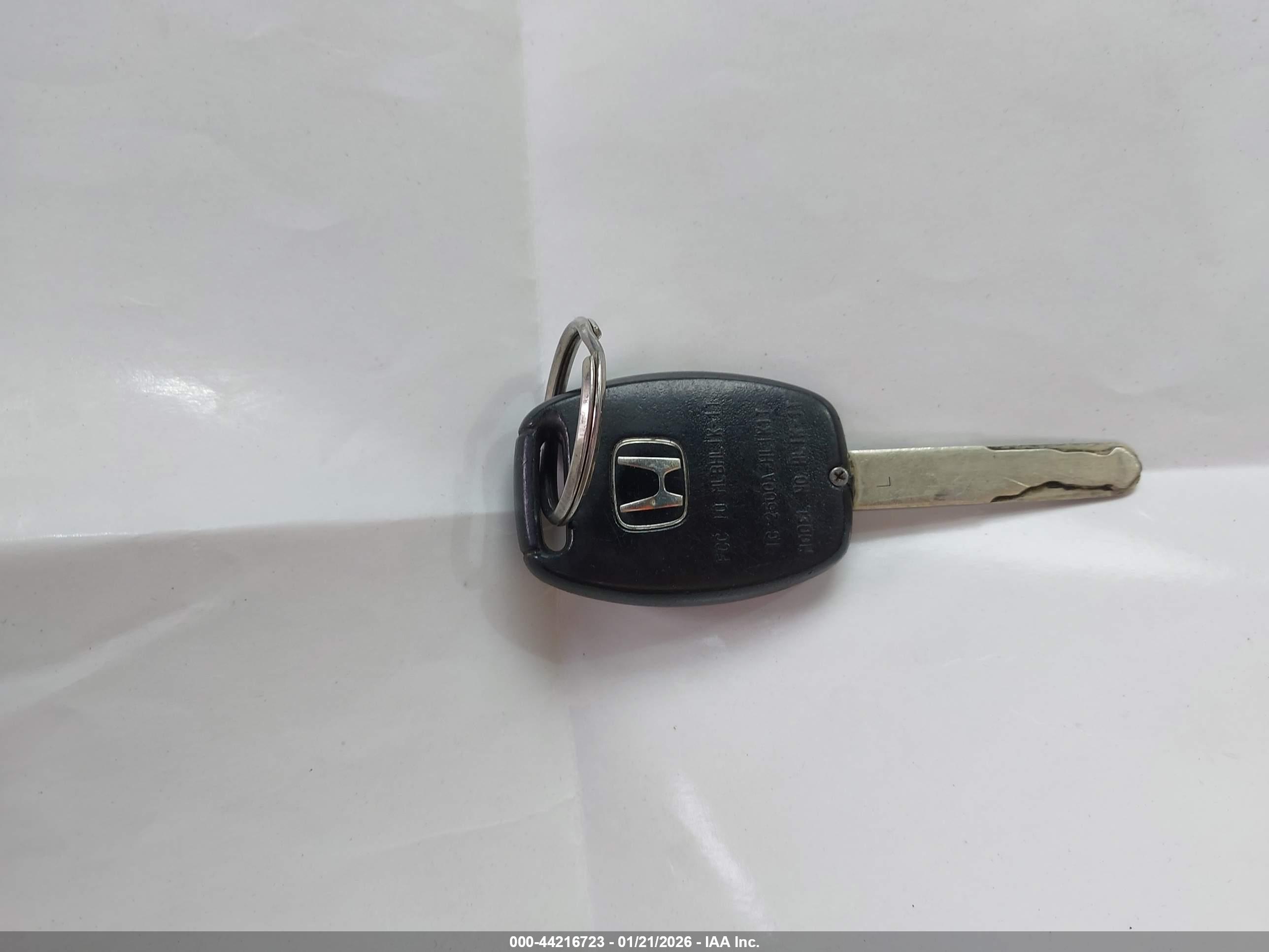 HONDA CR-V image 11