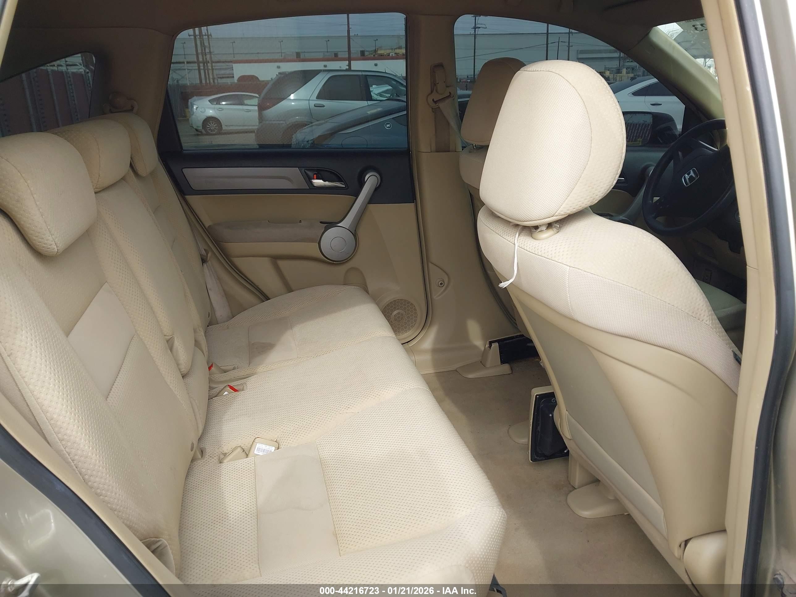 HONDA CR-V image 8
