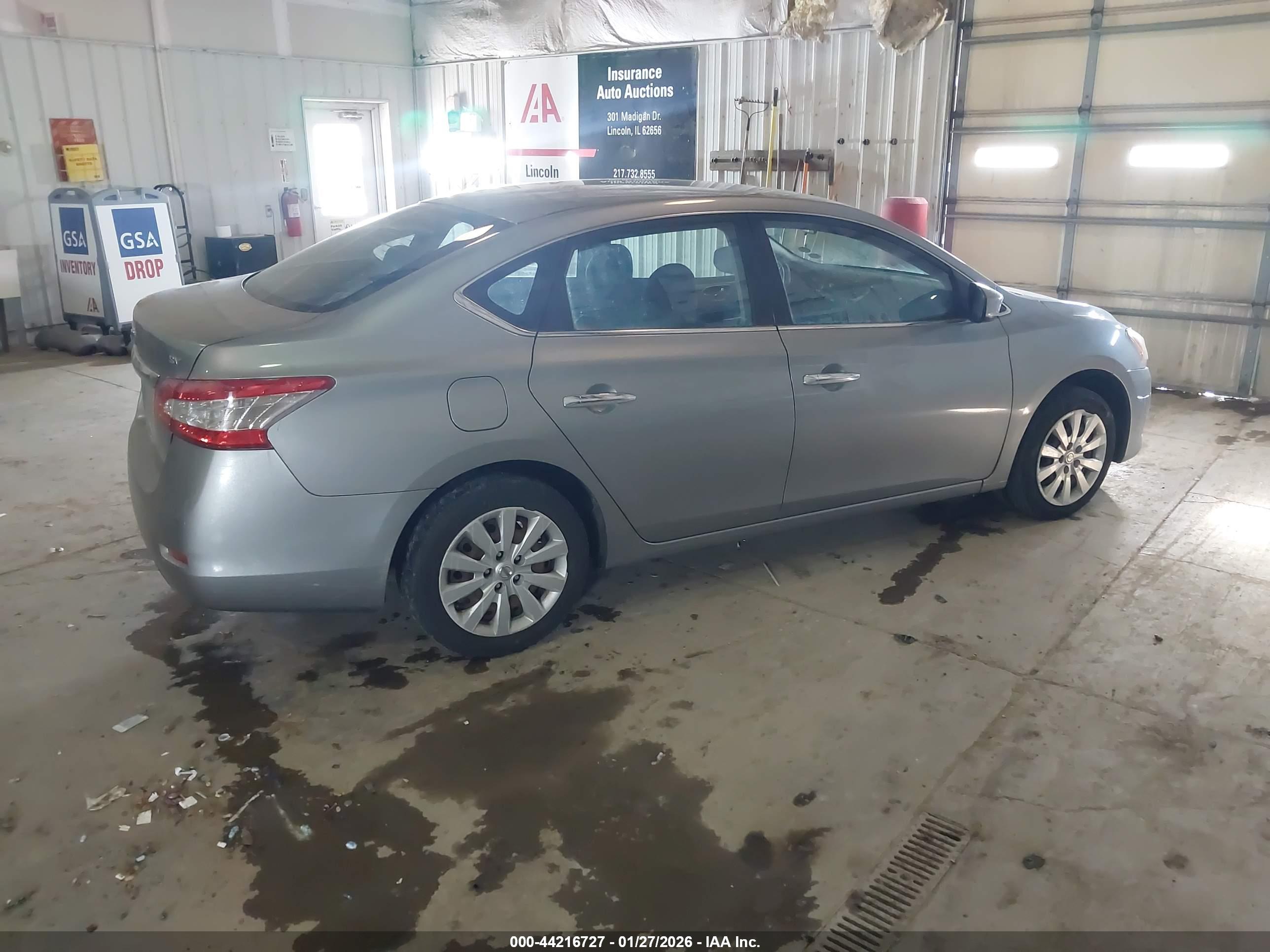 NISSAN SENTRA image 4